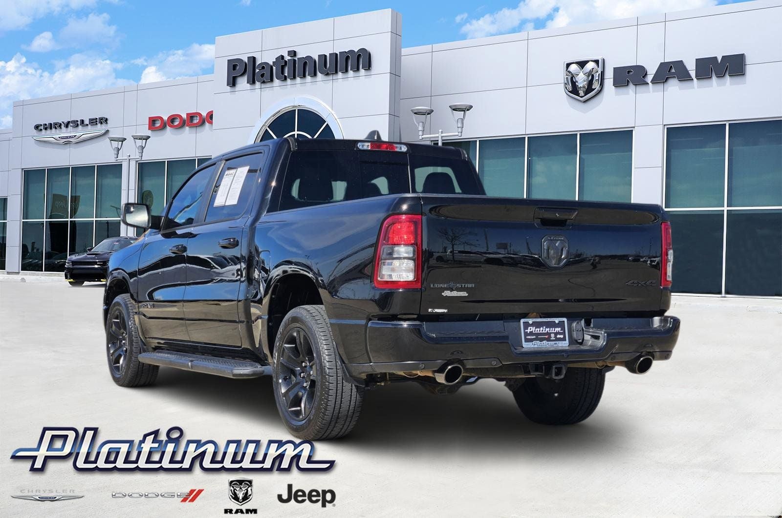 2023 RAM Ram 1500 Lone Star Crew Cab 4x4 5'7' Box