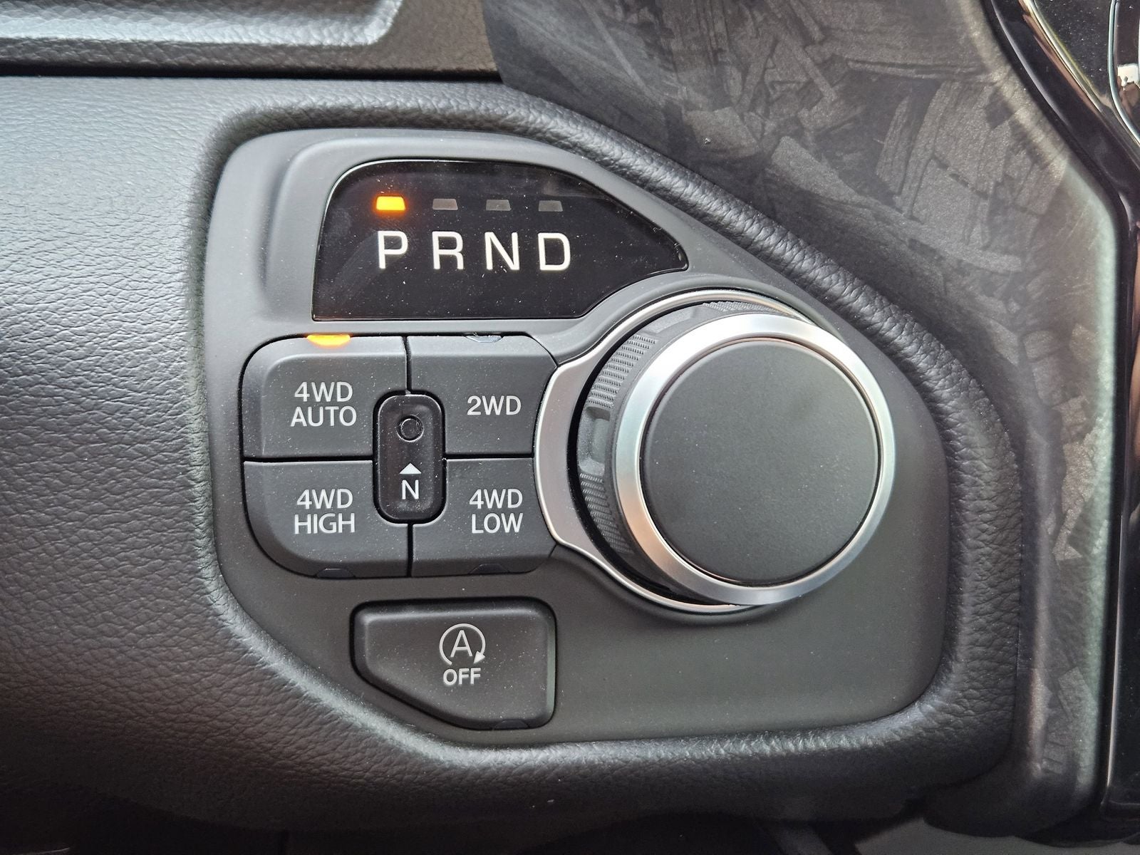 2025 RAM Ram 1500 RAM 1500 BIG HORN CREW CAB 4X4 5'7' BOX