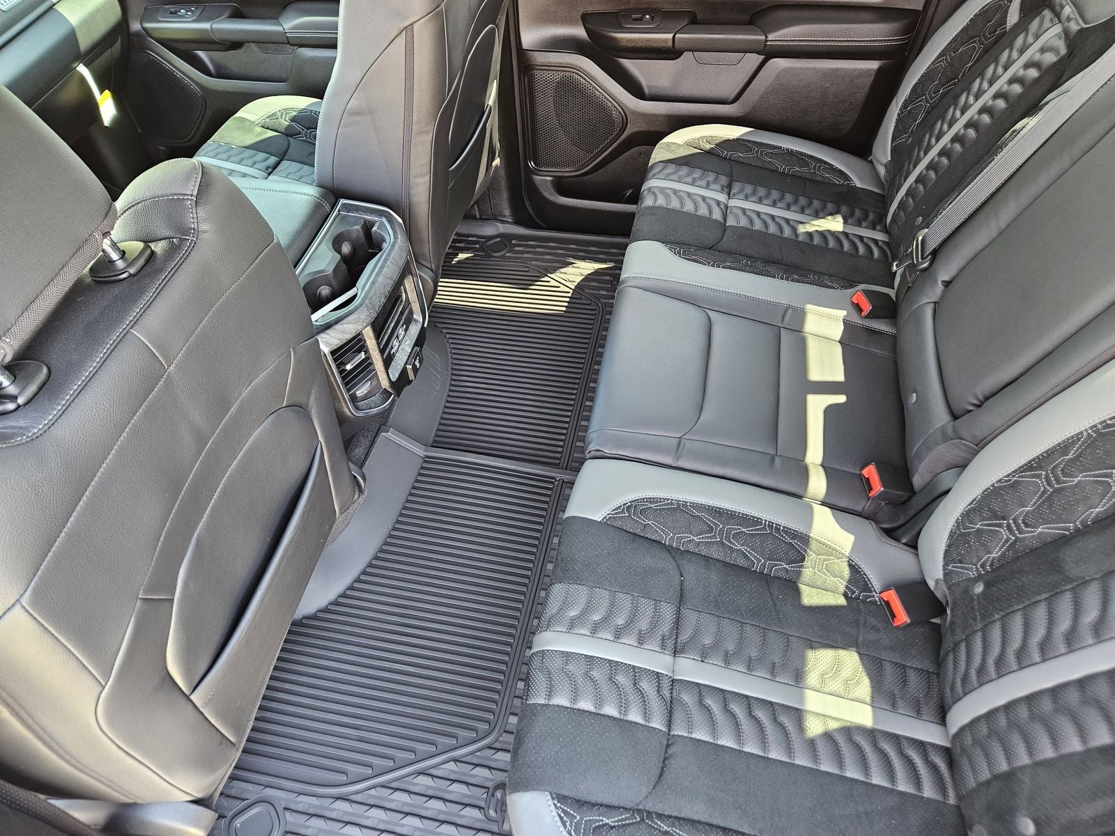 2025 RAM Ram 1500 RAM 1500 BIG HORN CREW CAB 4X4 5'7' BOX