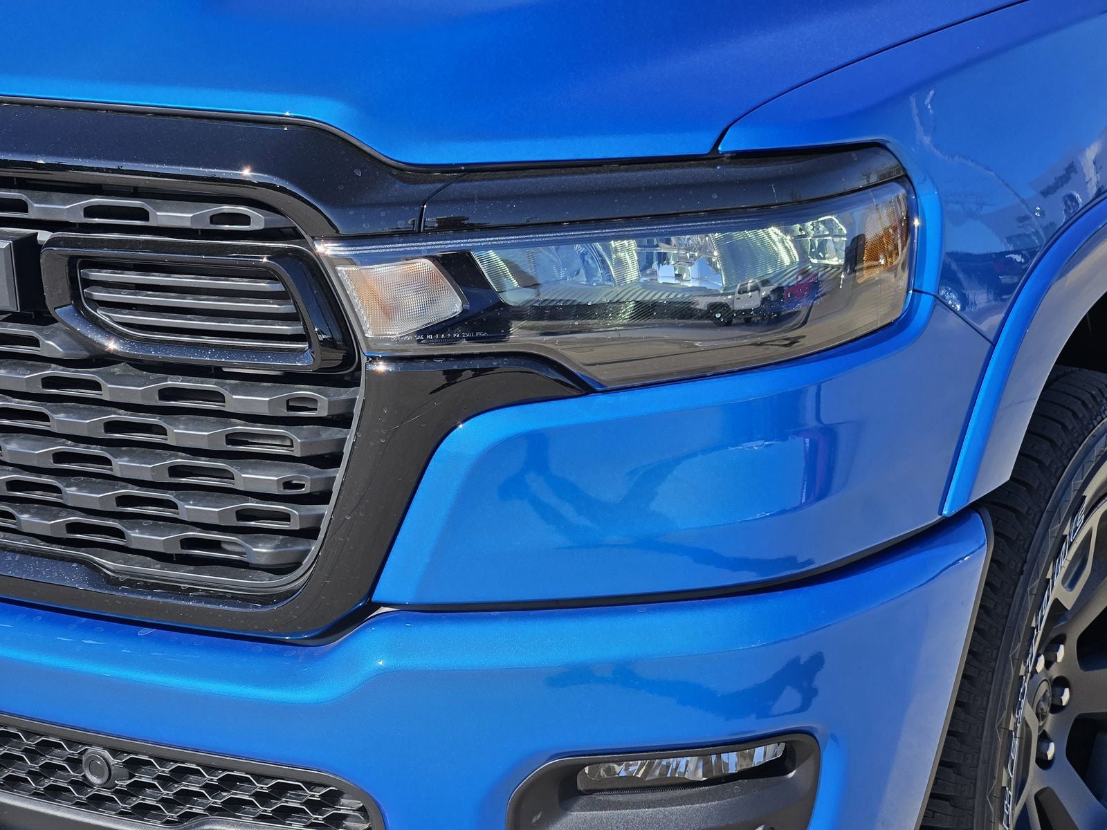 2026 RAM Ram 1500 RAM 1500 LONE STAR CREW CAB 4X4 5'7' BOX