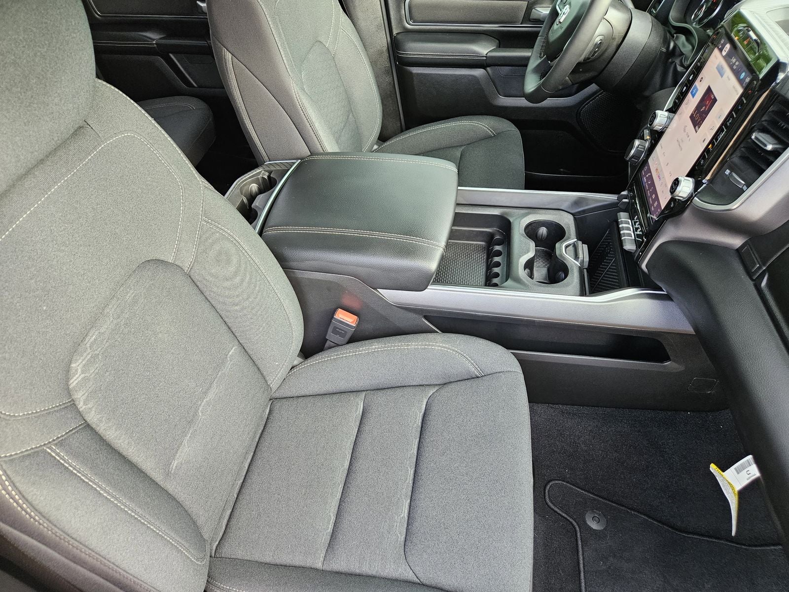 2026 RAM Ram 1500 RAM 1500 LONE STAR CREW CAB 4X4 5'7' BOX