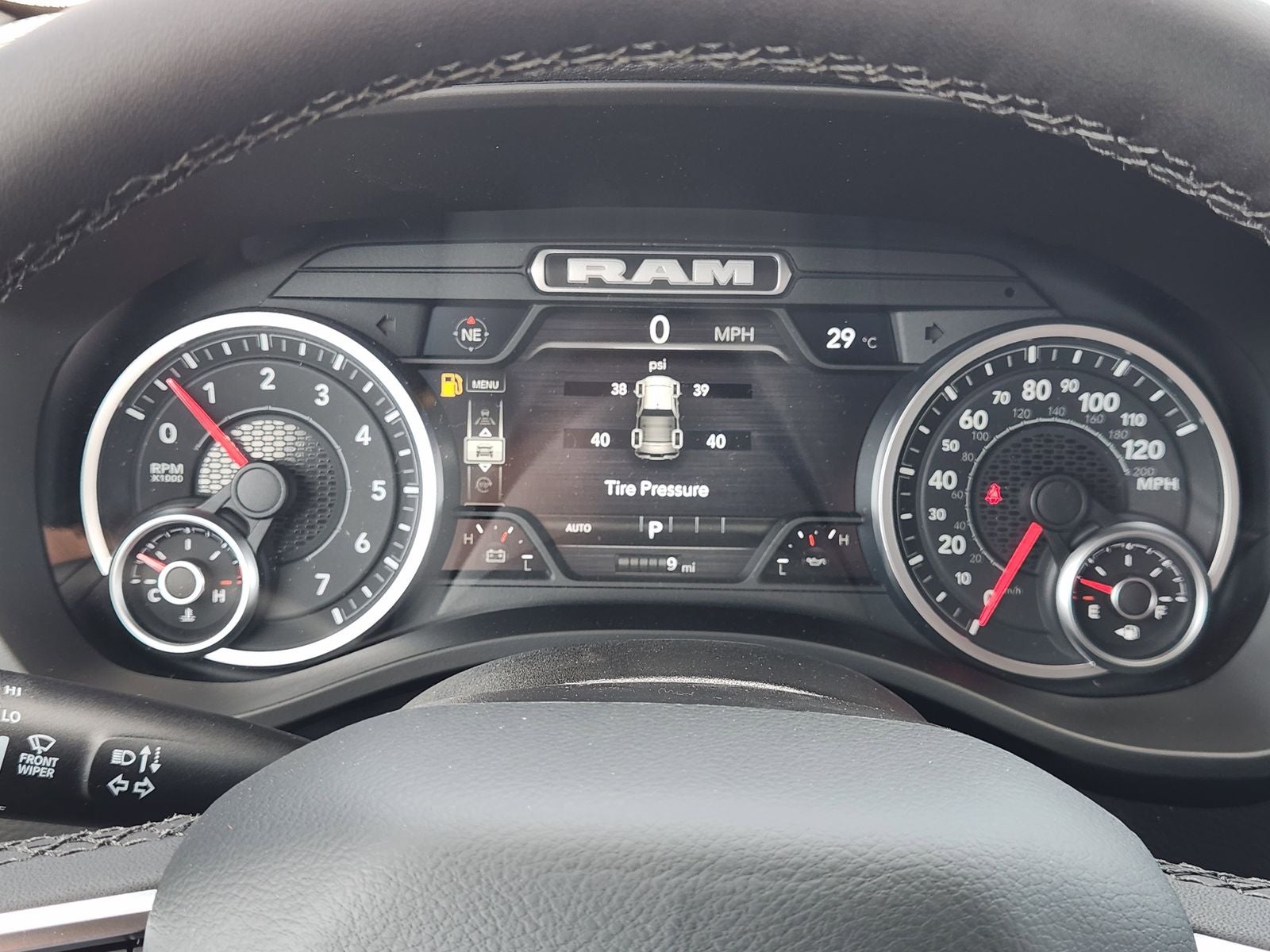 2026 RAM Ram 1500 RAM 1500 LONE STAR CREW CAB 4X4 5'7' BOX