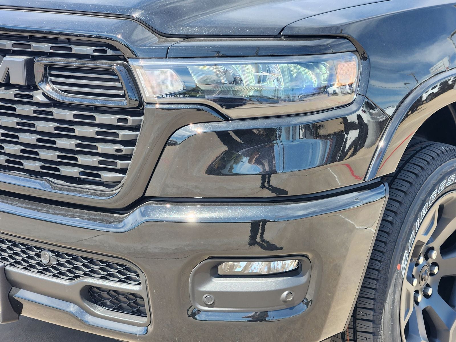 2026 RAM Ram 1500 RAM 1500 LONE STAR CREW CAB 4X4 5'7' BOX