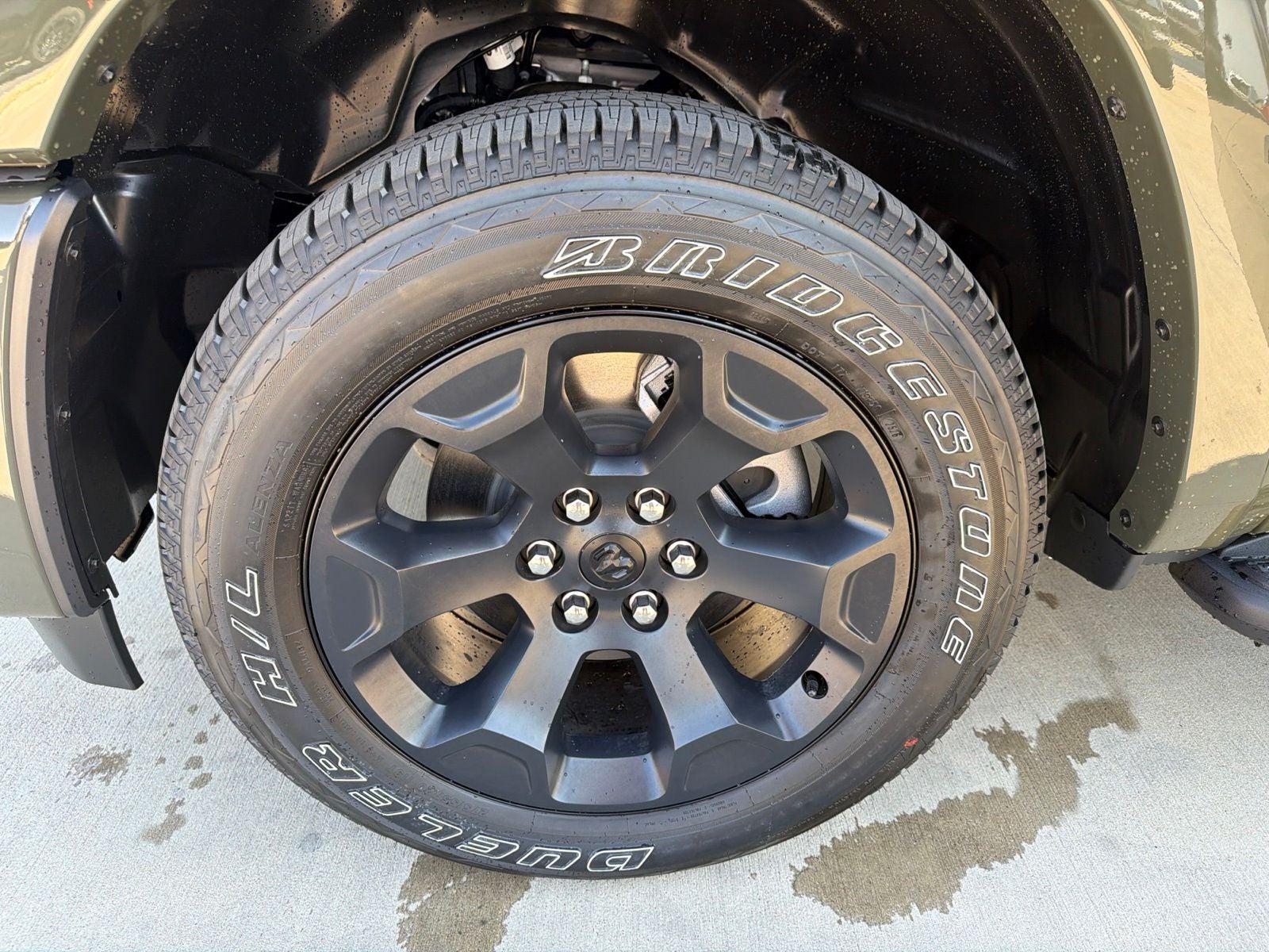 2026 RAM Ram 1500 RAM 1500 LONE STAR CREW CAB 4X4 5'7' BOX