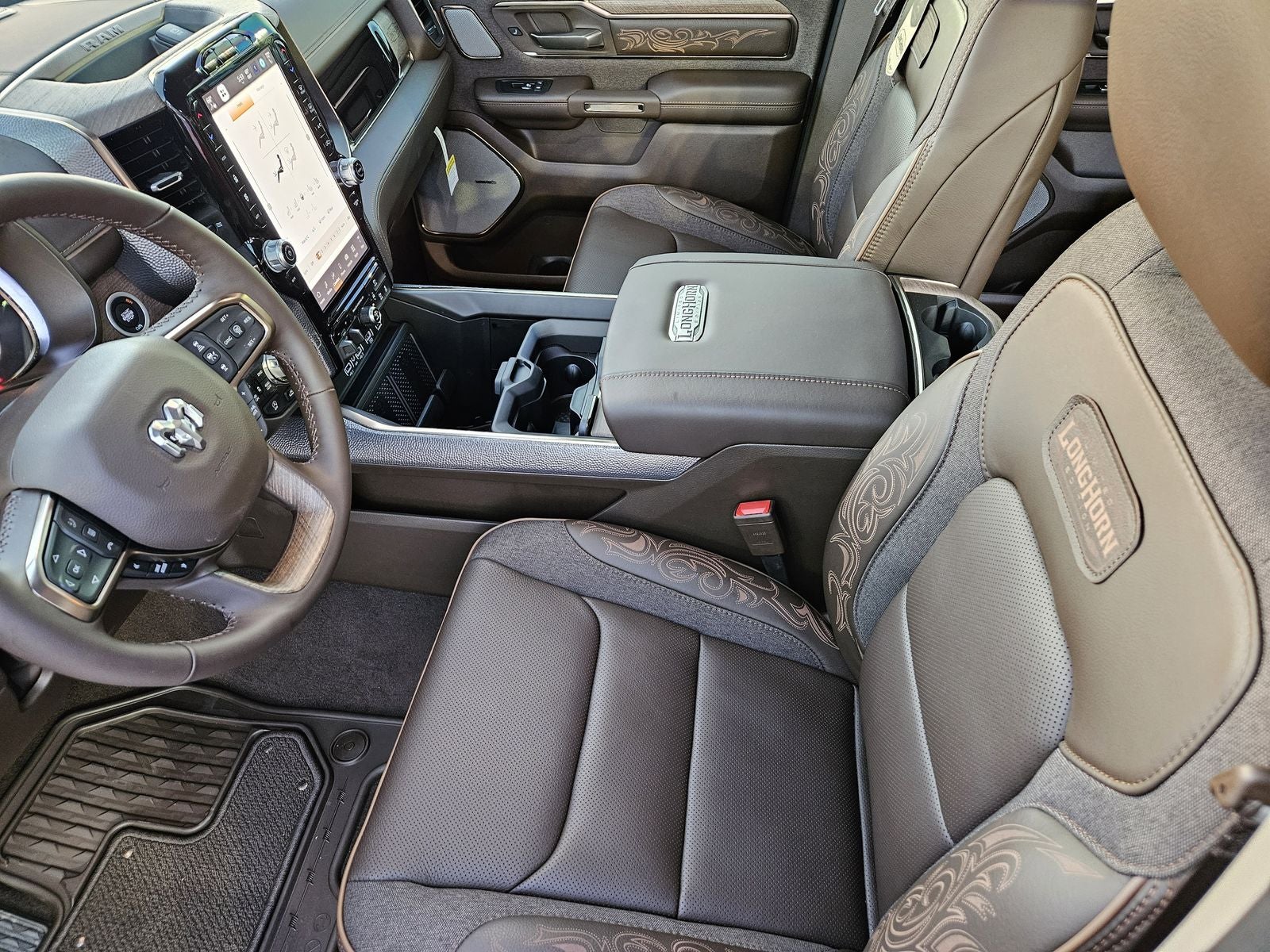 2026 RAM Ram 1500 RAM 1500 LIMITED LONGHORN CREW CAB 4X4 5'7' BOX