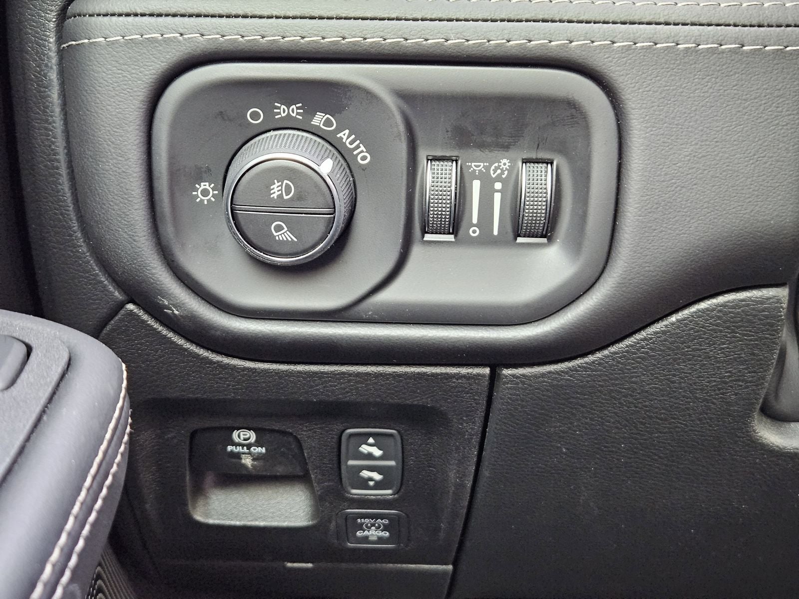 2026 RAM Ram 1500 RAM 1500 LIMITED CREW CAB 4X4 5'7' BOX