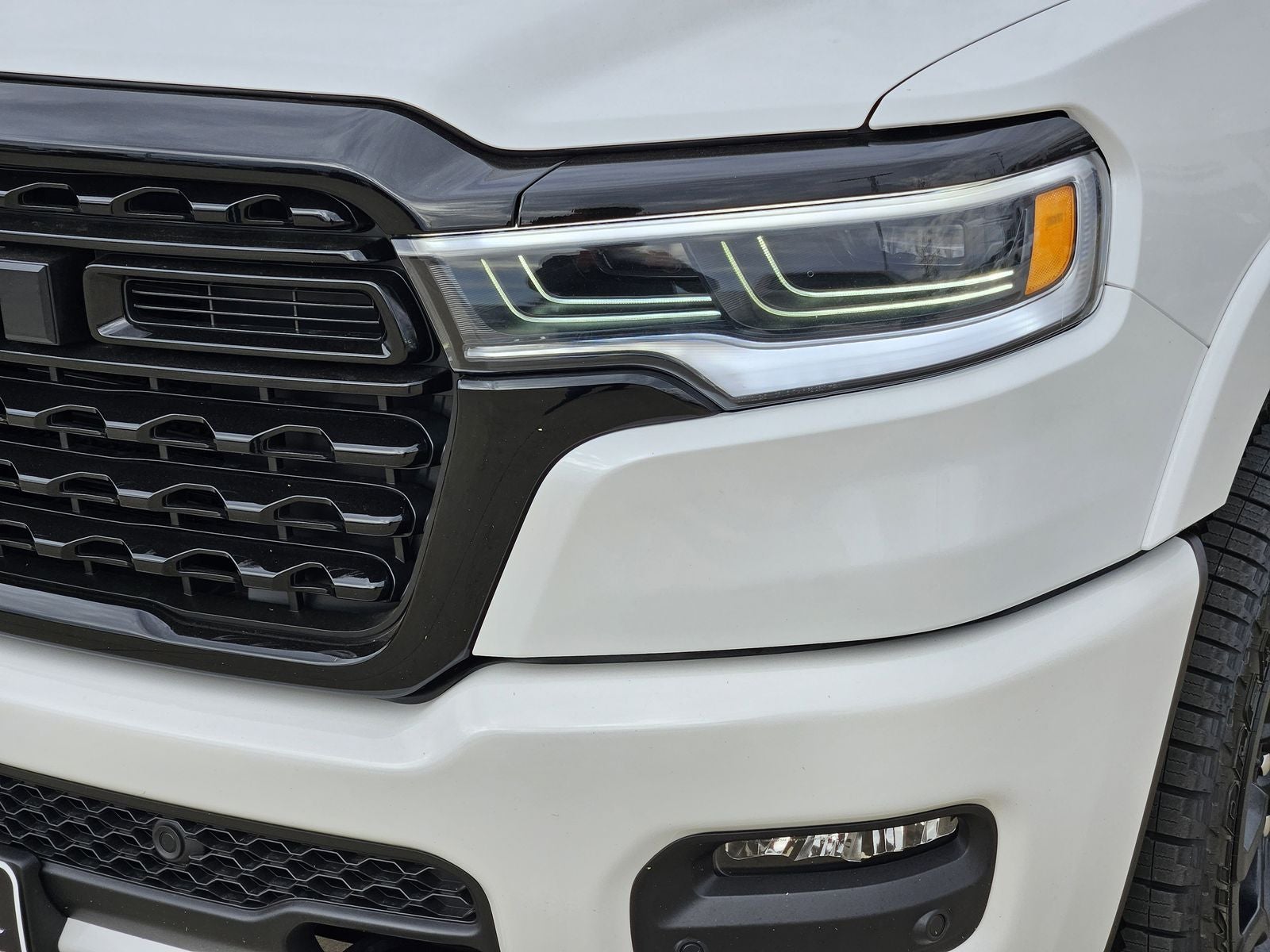 2026 RAM Ram 1500 RAM 1500 LIMITED CREW CAB 4X4 5'7' BOX