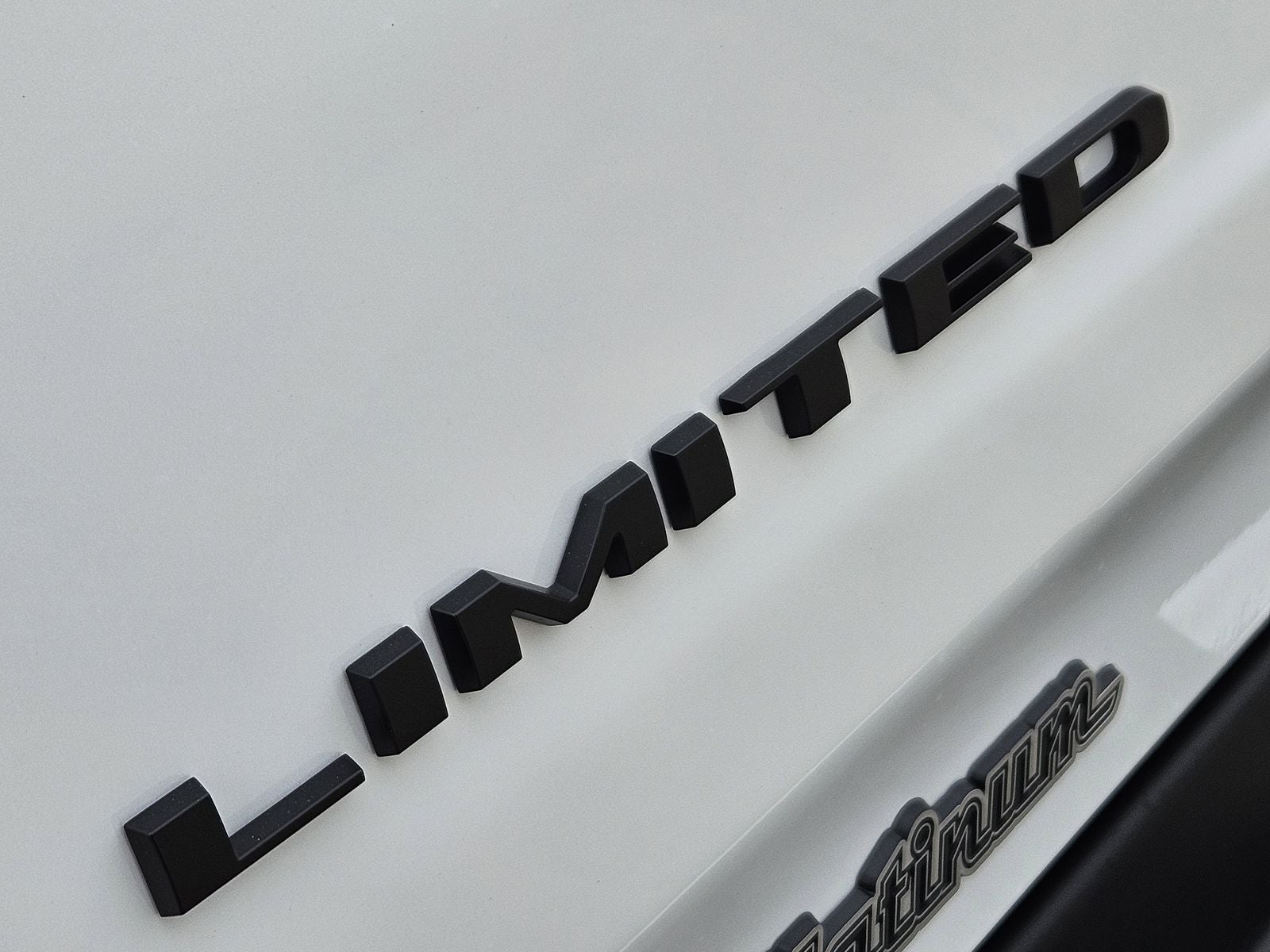 2026 RAM Ram 1500 RAM 1500 LIMITED CREW CAB 4X4 5'7' BOX