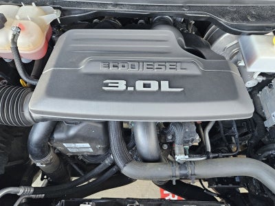 2023 RAM Ram 1500 Laramie Crew Cab 4x4 5'7' Box