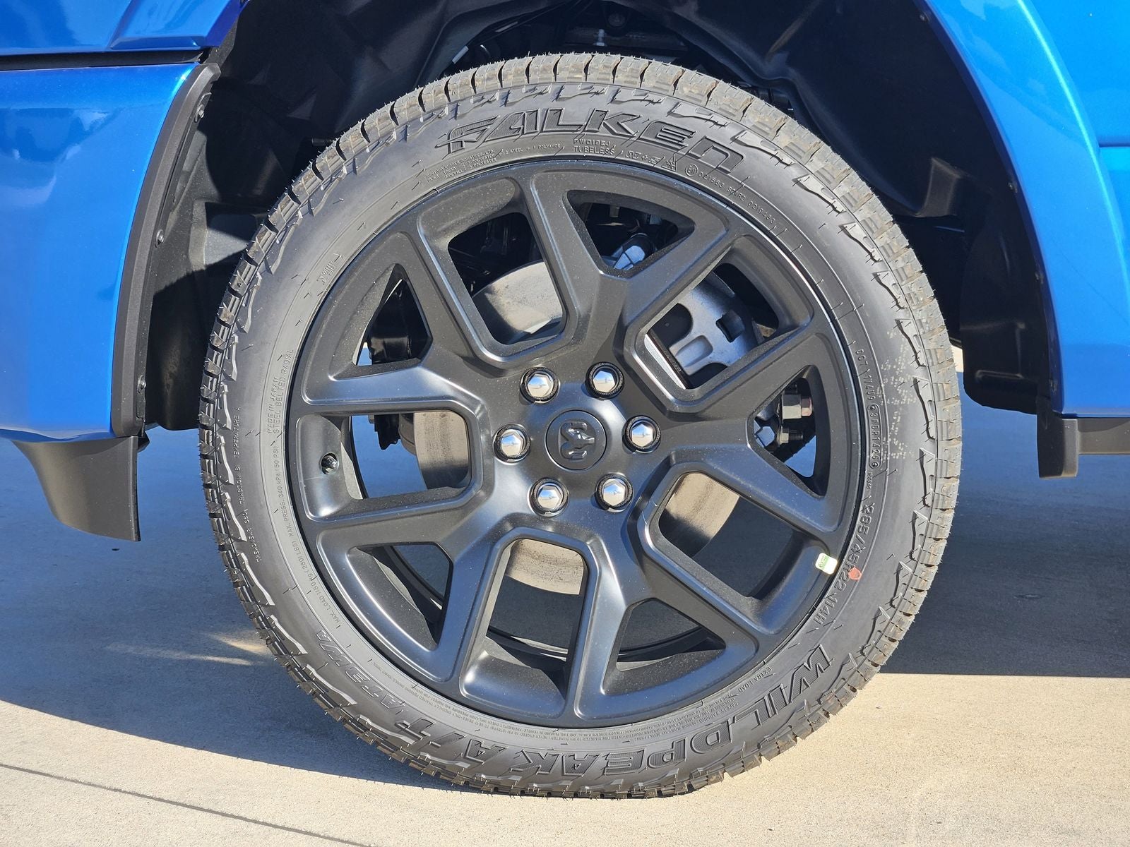 2026 RAM Ram 1500 RAM 1500 LARAMIE CREW CAB 4X4 5'7' BOX