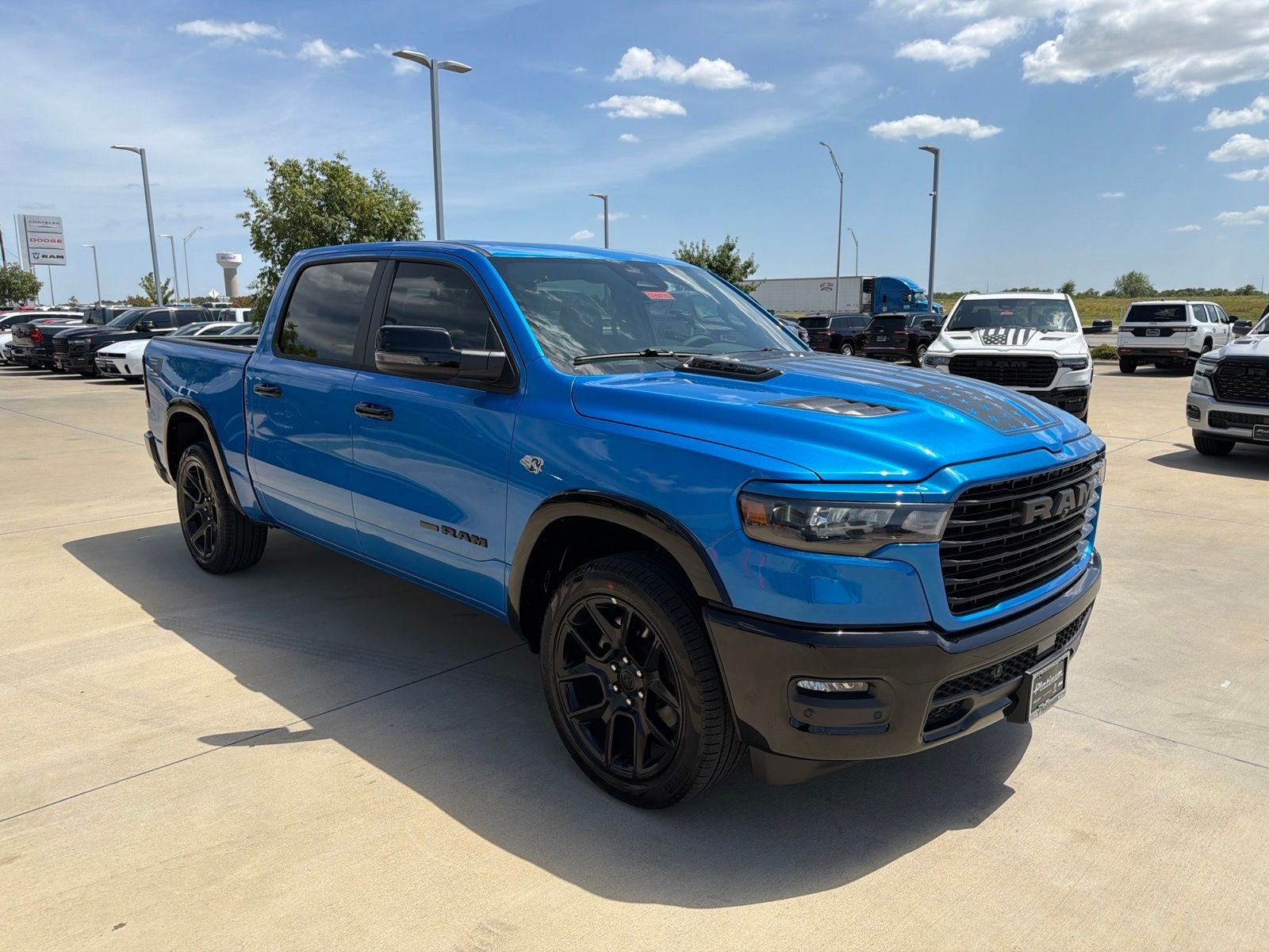 2026 RAM Ram 1500 RAM 1500 LARAMIE CREW CAB 4X4 5'7' BOX