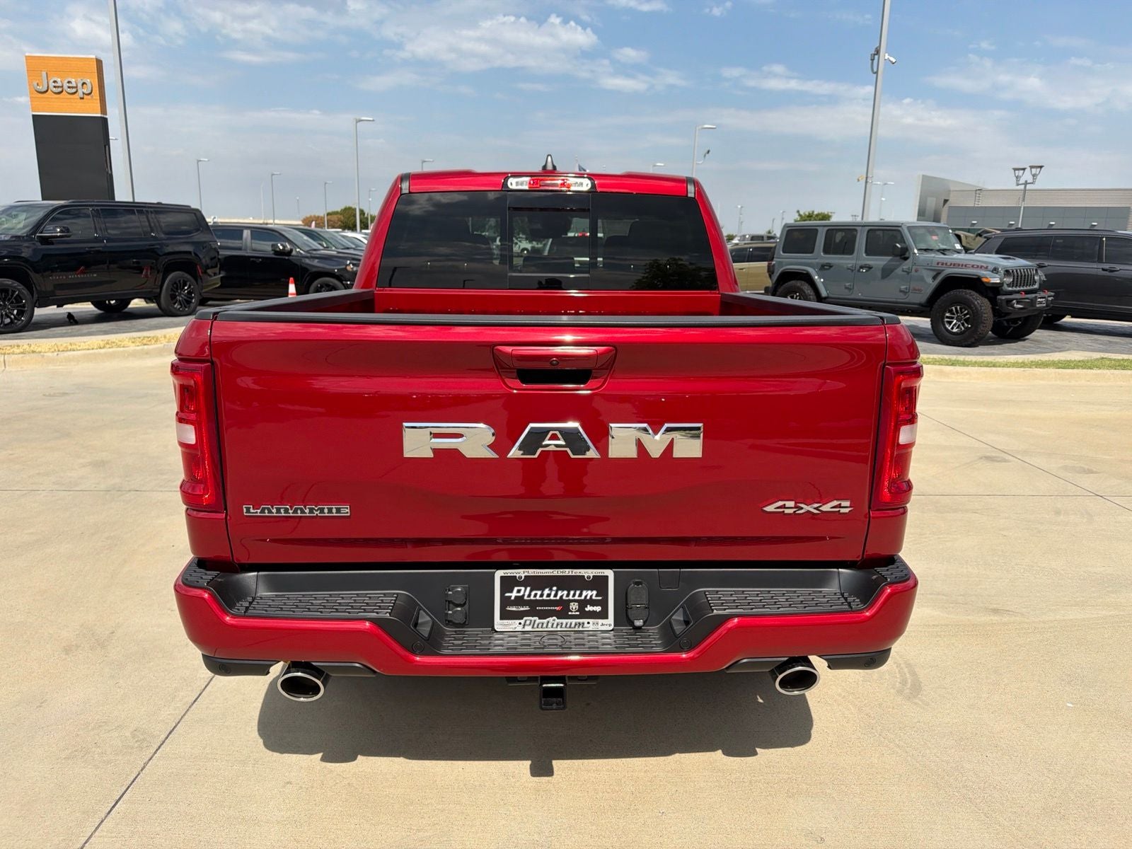 2027 RAM Ram 1500 RAM 1500 LARAMIE CREW CAB 4X4 5'7' BOX