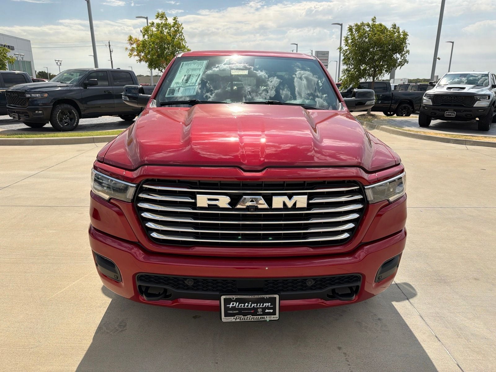 2027 RAM Ram 1500 RAM 1500 LARAMIE CREW CAB 4X4 5'7' BOX