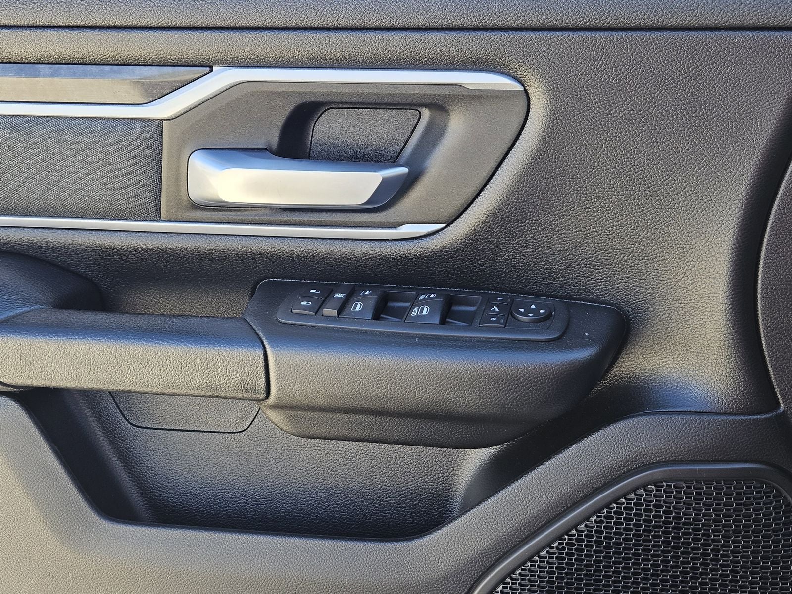 2022 RAM Ram 1500 Big Horn Crew Cab 4x4 6'4' Box