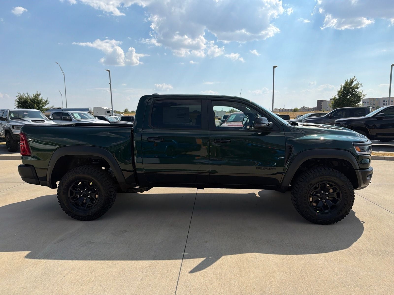 2027 RAM Ram 1500 RAM 1500 TRX SRT CREW CAB 4X4 5'7' BOX
