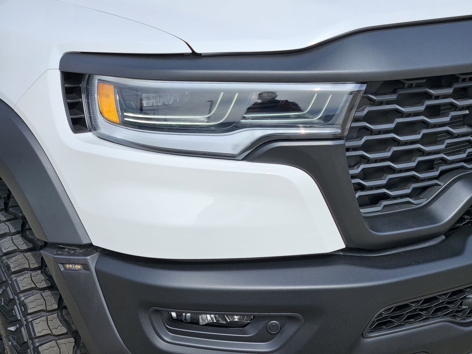 2026 RAM Ram 1500 RAM 1500 RHO CREW CAB 4X4 5'7' BOX