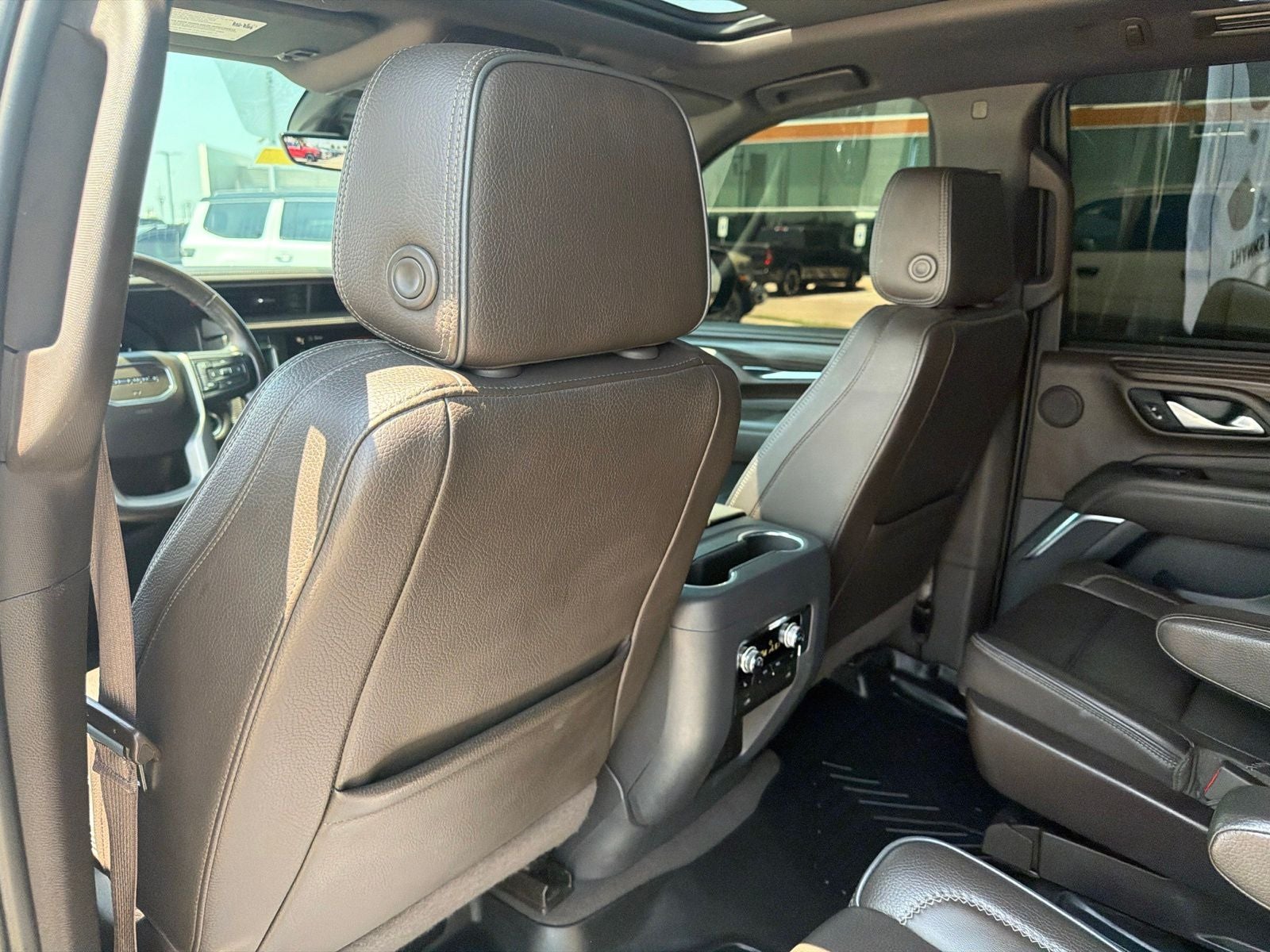 2022 GMC Yukon 4WD Denali