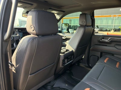 2024 GMC Sierra 2500HD 4WD Crew Cab Standard Bed AT4