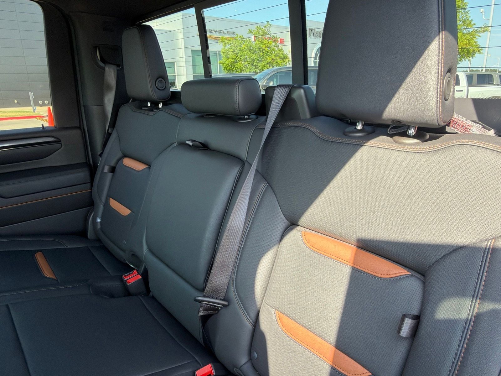 2024 GMC Sierra 2500HD 4WD Crew Cab Standard Bed AT4
