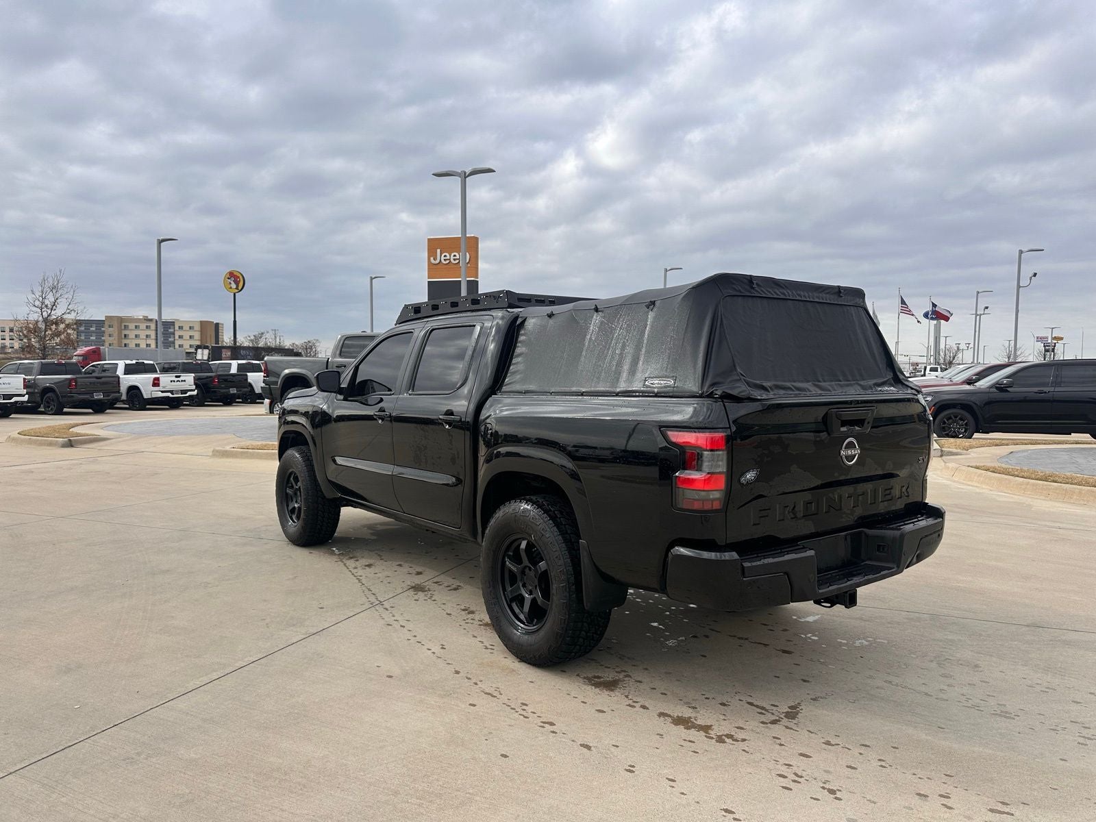 2022 Nissan Frontier Crew Cab SV 4x2