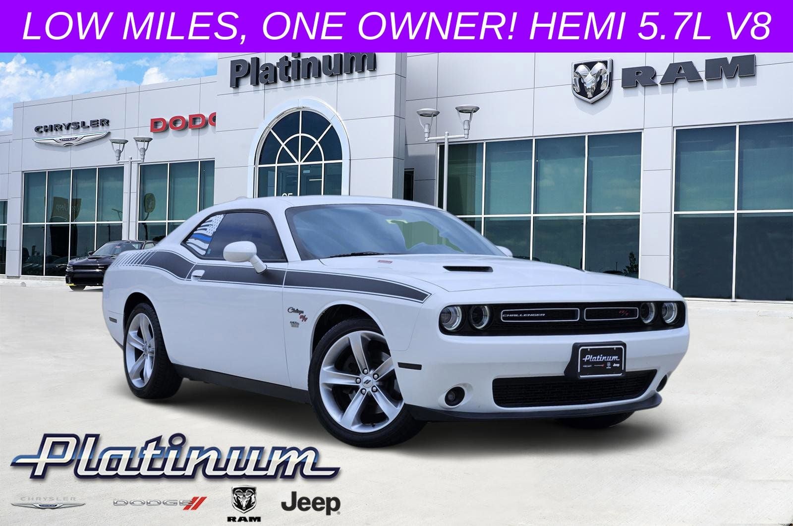 2018 Dodge Challenger R/T's photo