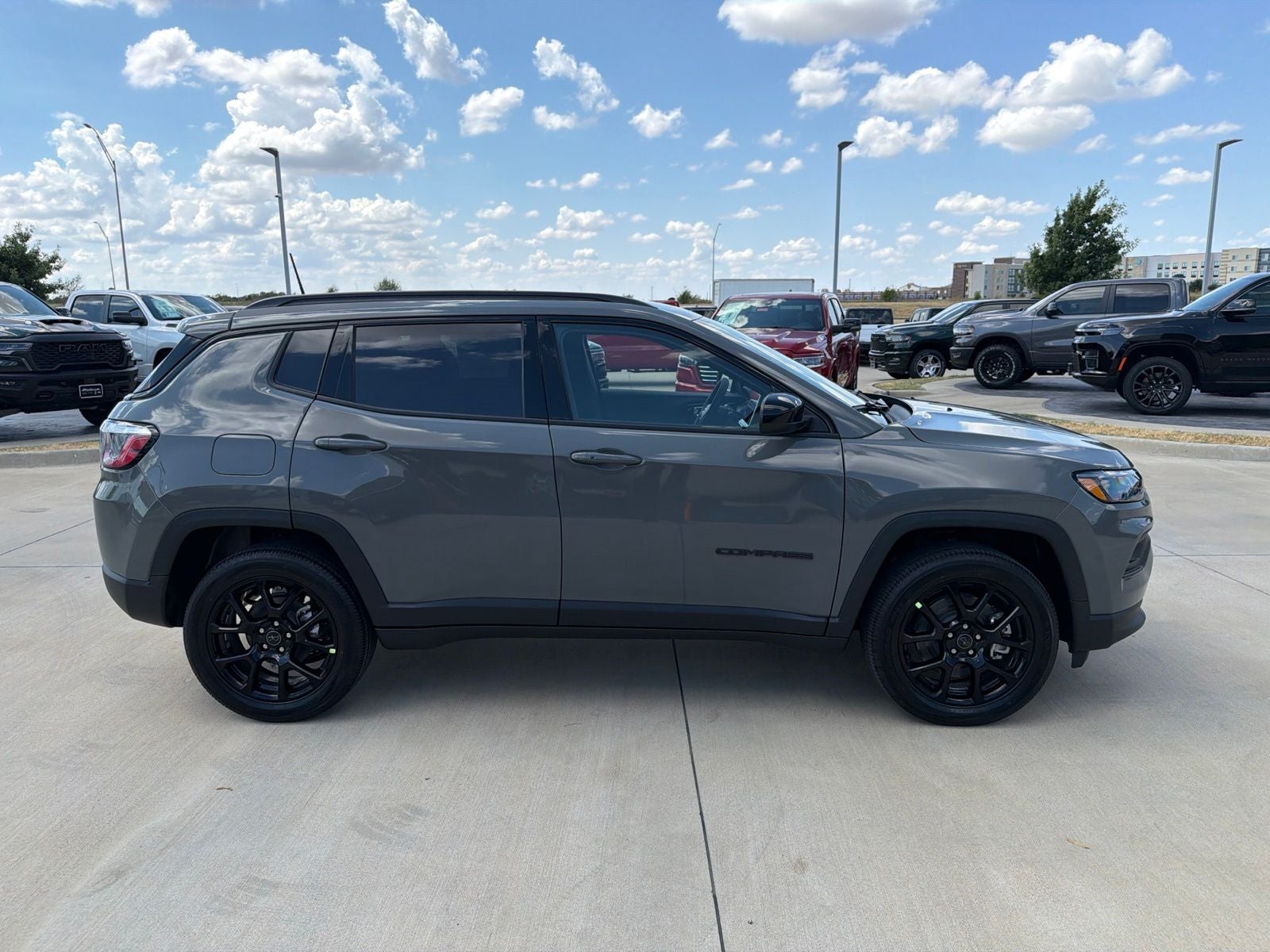 2026 Jeep Compass COMPASS LATITUDE ALTITUDE 4X4