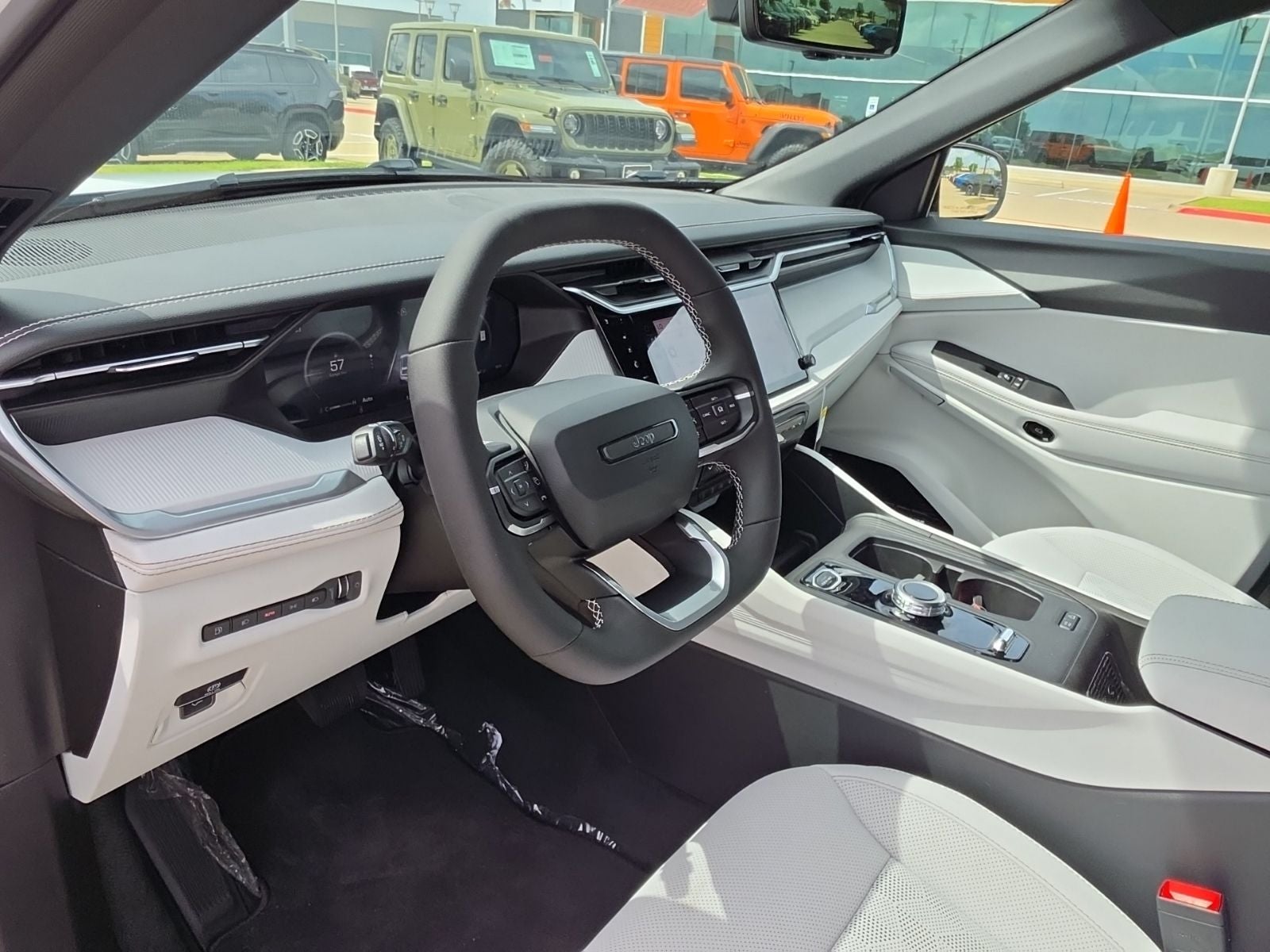 2026 Jeep Cherokee CHEROKEE OVERLAND 4X4