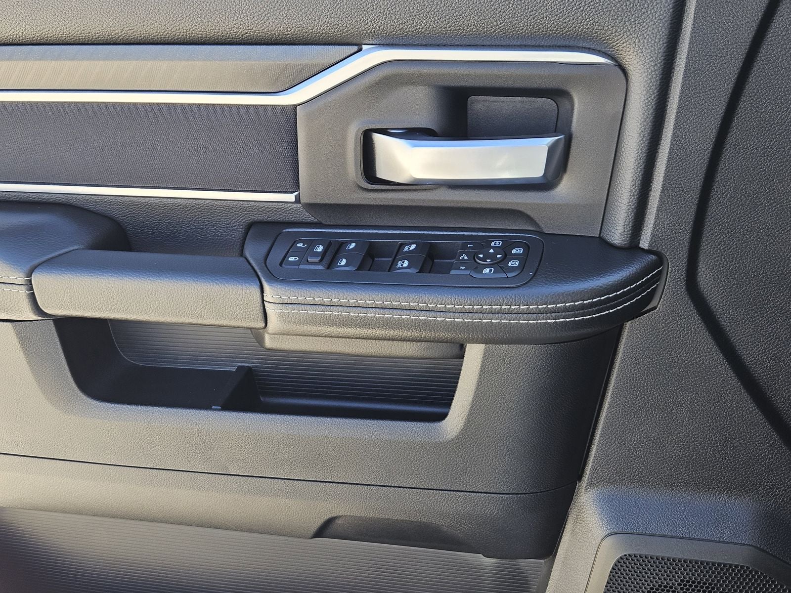 2026 RAM Ram 3500 RAM 3500 BIG HORN CREW CAB 4X4 6'4' BOX