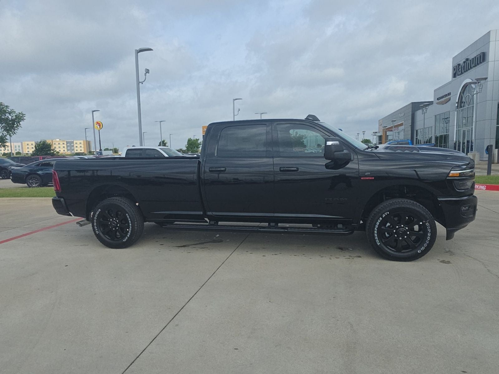 2026 RAM Ram 3500 RAM 3500 LARAMIE CREW CAB 4X4 8' BOX