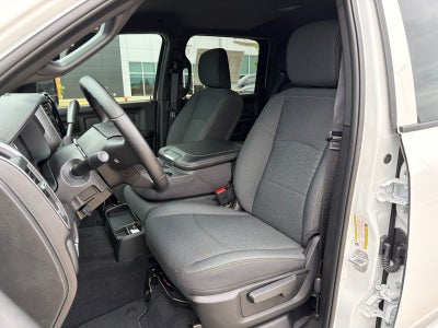 2026 RAM Ram 2500 RAM 2500 BLACK EXPRESS CREW CAB 4X4 6'4' BOX