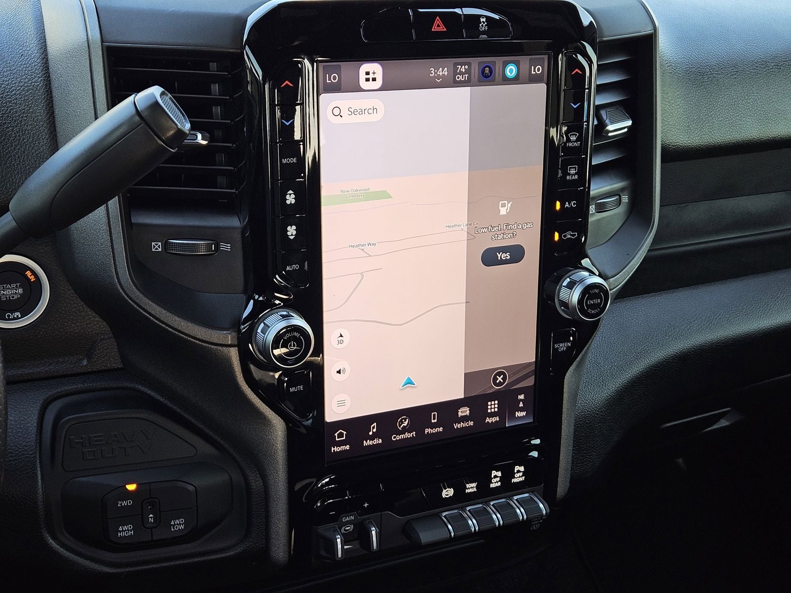 2026 RAM Ram 2500 RAM 2500 BLACK EXPRESS CREW CAB 4X4 6'4' BOX