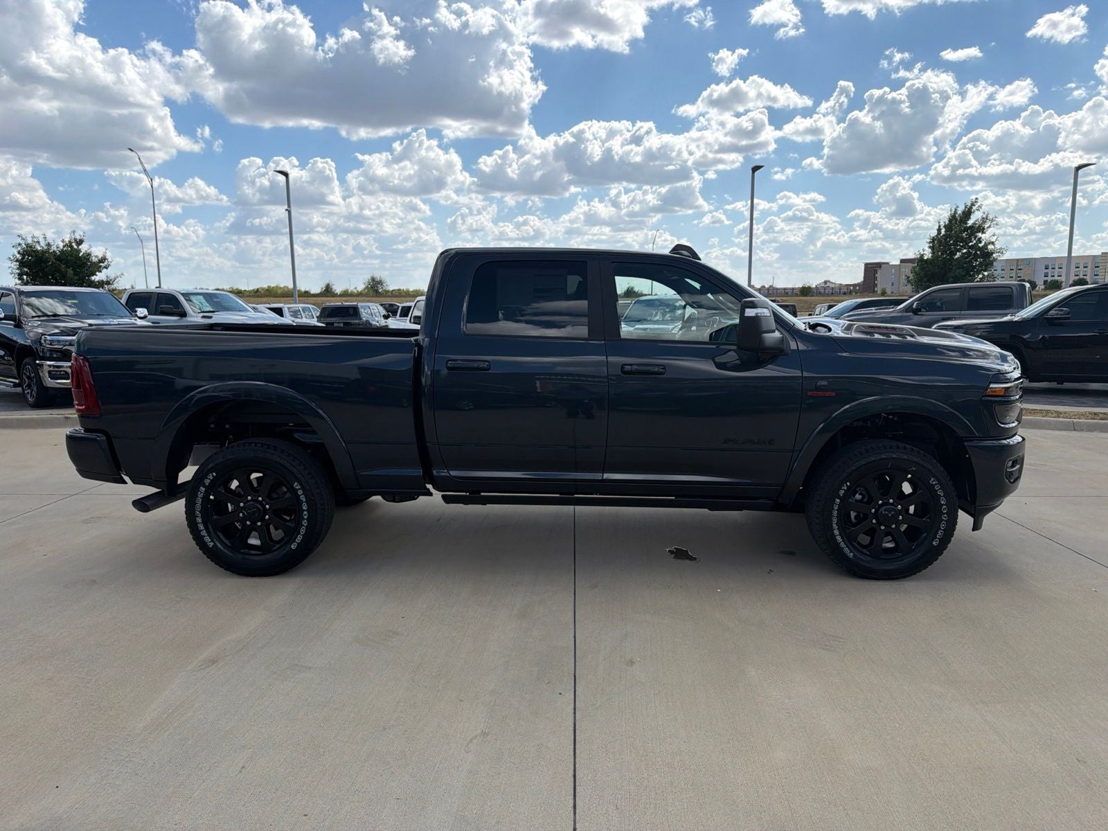2027 RAM Ram 2500 RAM 2500 LARAMIE CREW CAB 4X4 6'4' BOX