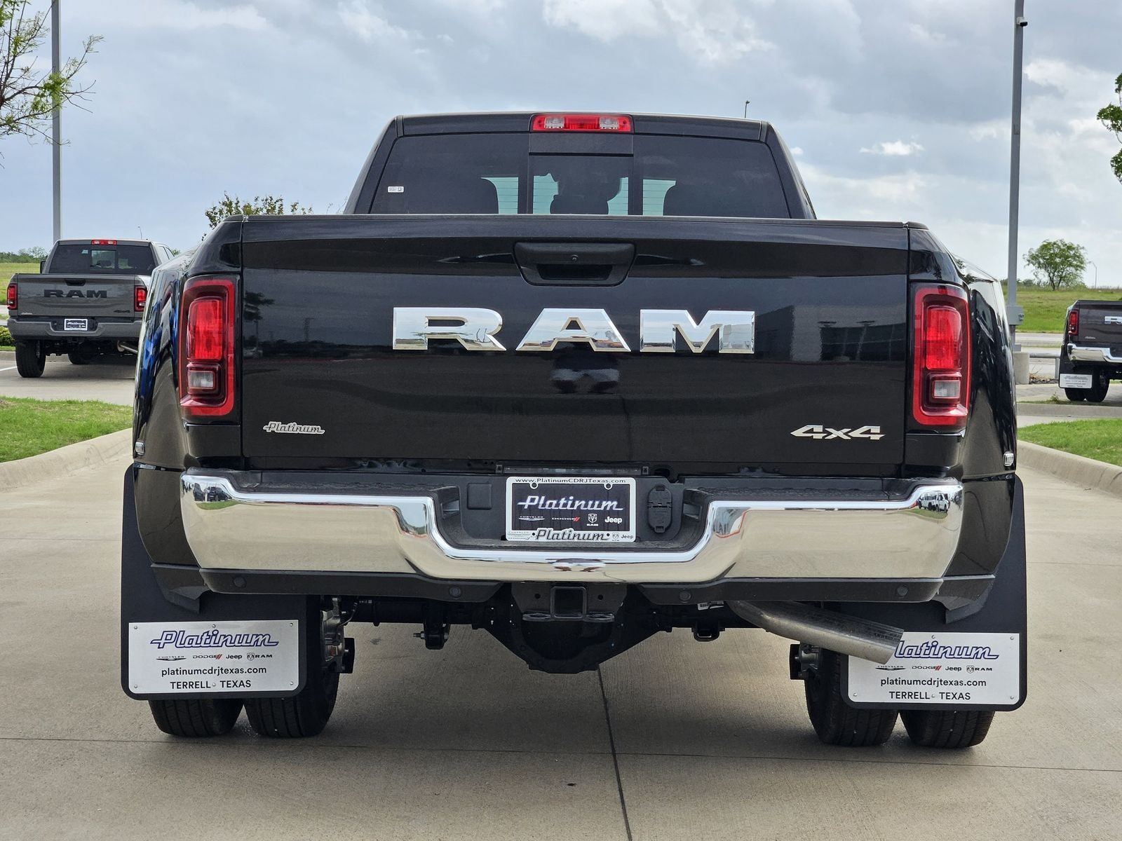 2026 RAM Ram 3500 RAM 3500 TRADESMAN CREW CAB 4X4 8' BOX