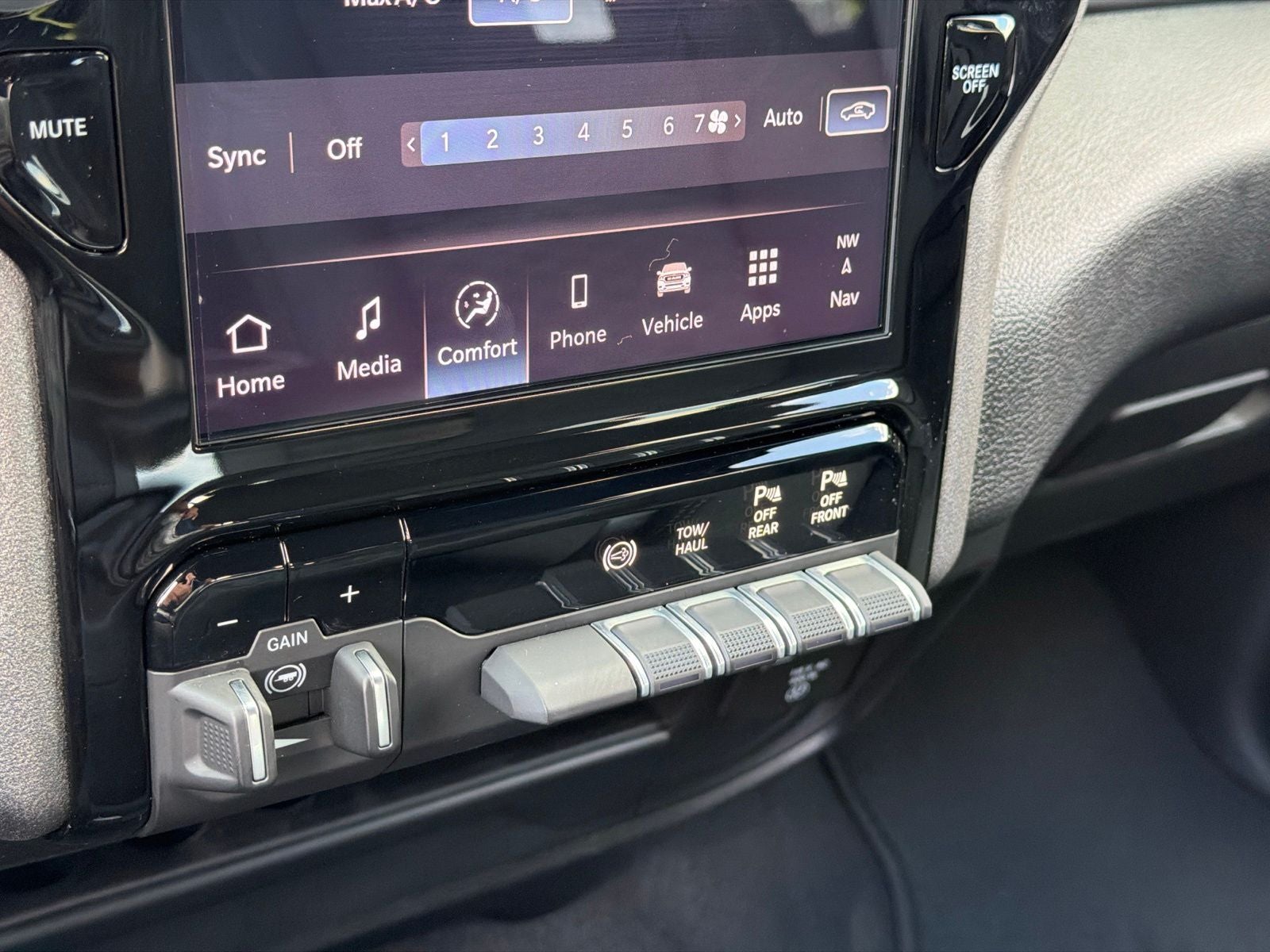 2027 RAM Ram 3500 Tradesman