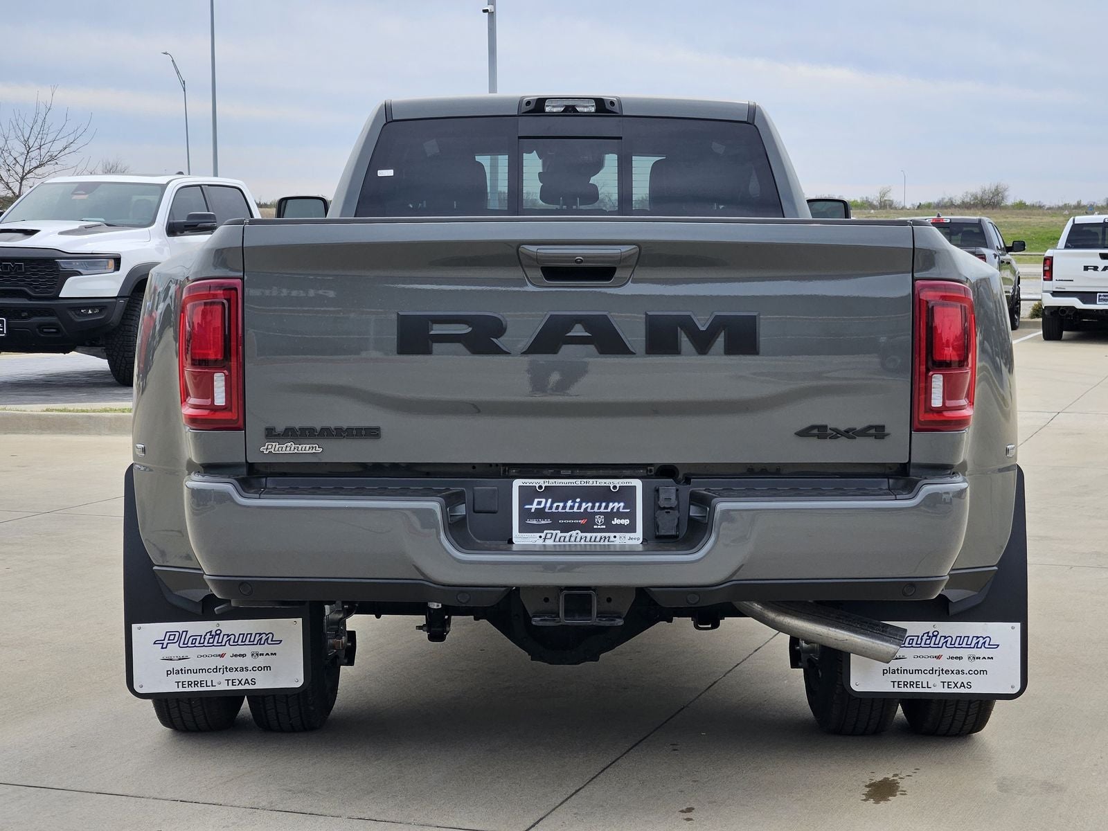 2026 RAM Ram 3500 RAM 3500 LARAMIE CREW CAB 4X4 8' BOX