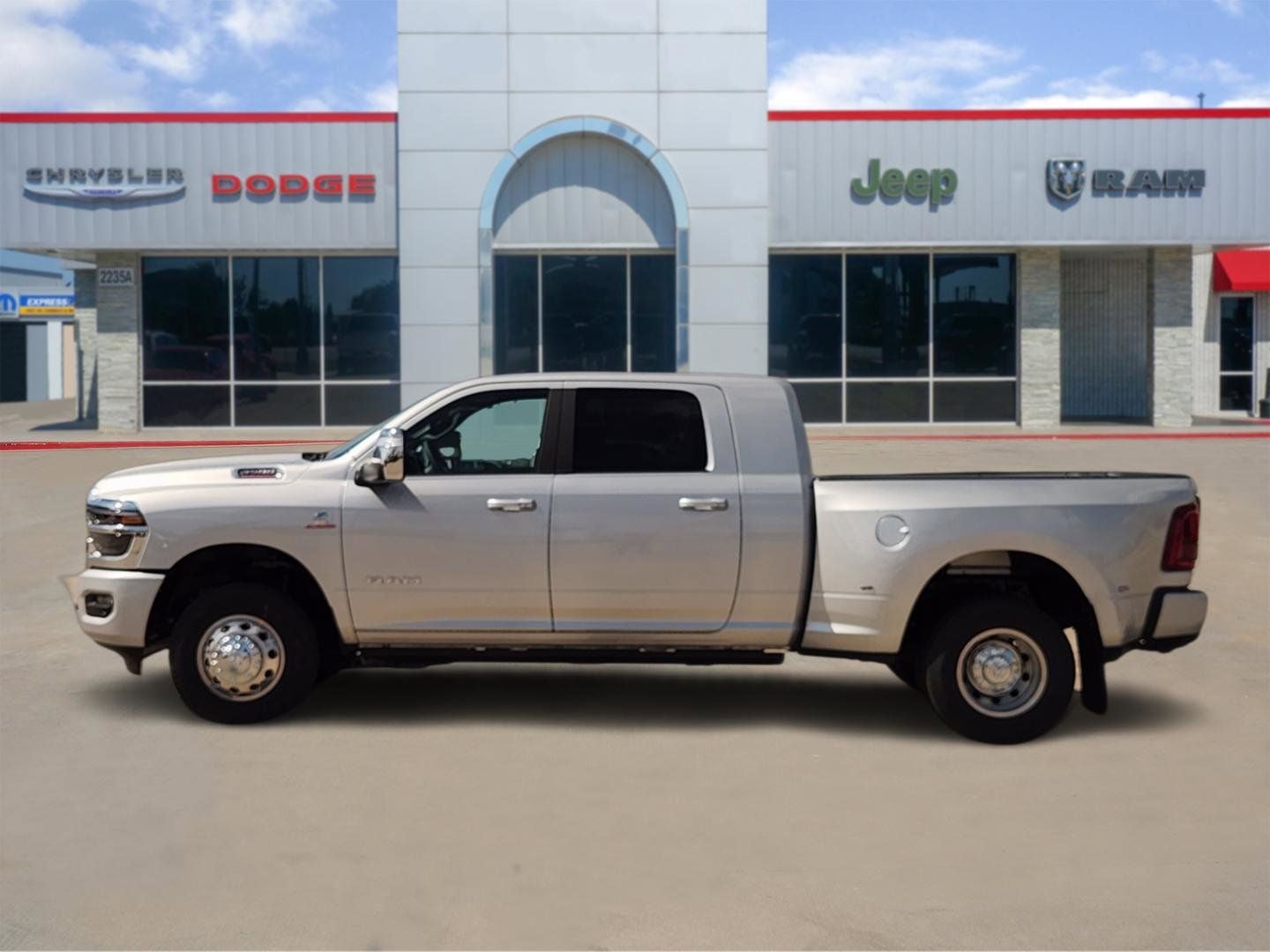 2026 RAM Ram 3500 RAM 3500 LARAMIE MEGA CAB 4X4 6'4' BOX