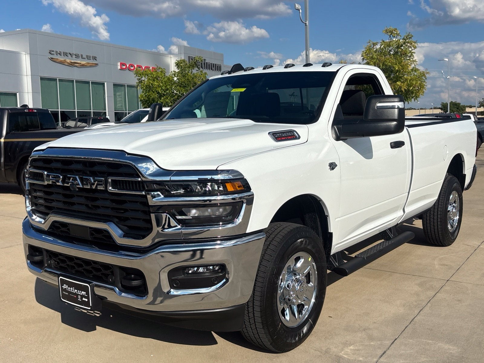 2027 RAM Ram 2500 RAM 2500 TRADESMAN REGULAR CAB 4X4 8' BOX
