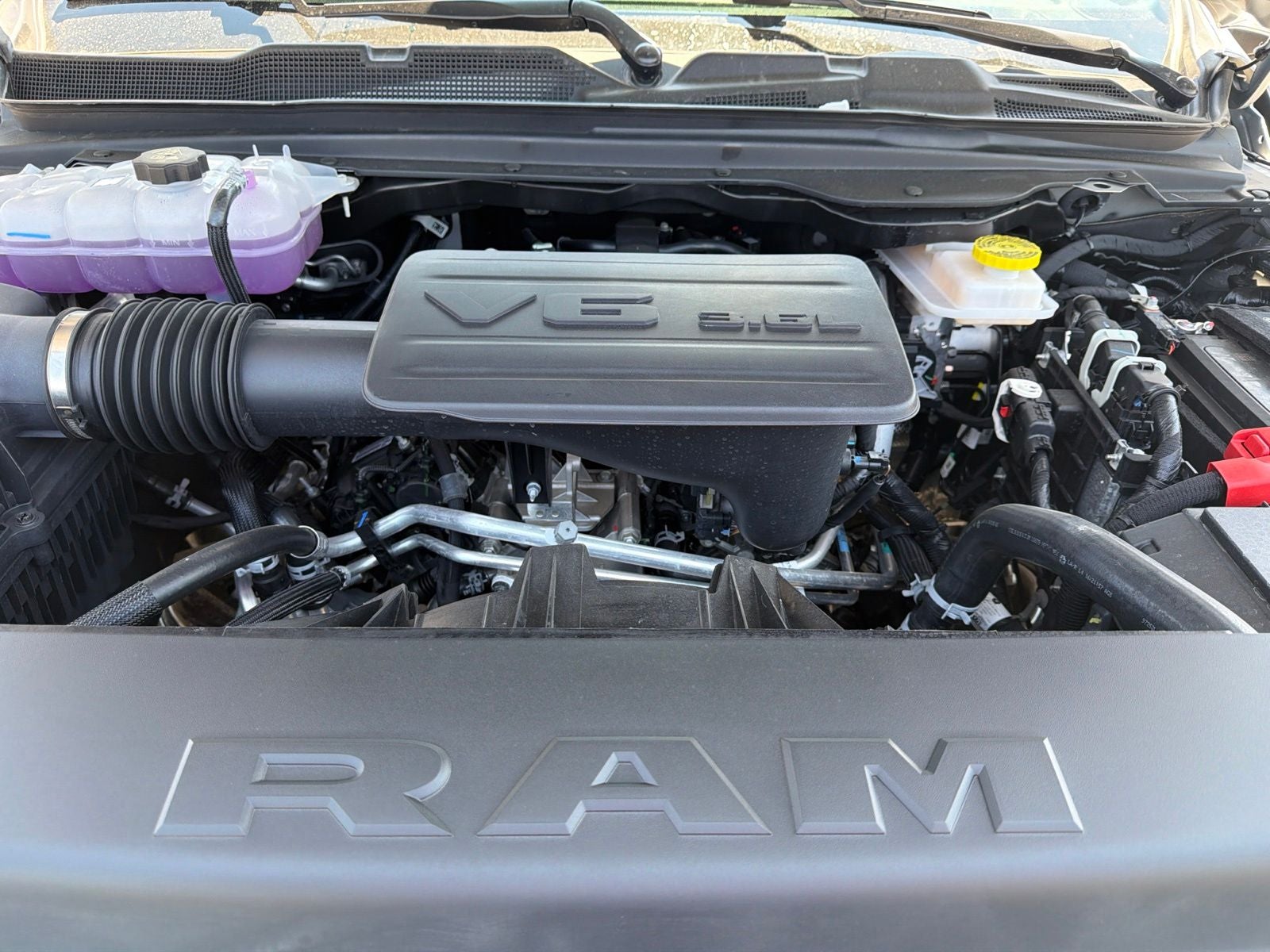 2026 RAM Ram 1500 RAM 1500 LONE STAR CREW CAB 4X2 5'7' BOX