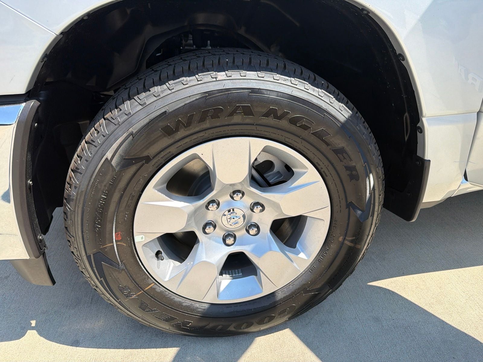 2026 RAM Ram 1500 RAM 1500 LONE STAR CREW CAB 4X2 5'7' BOX