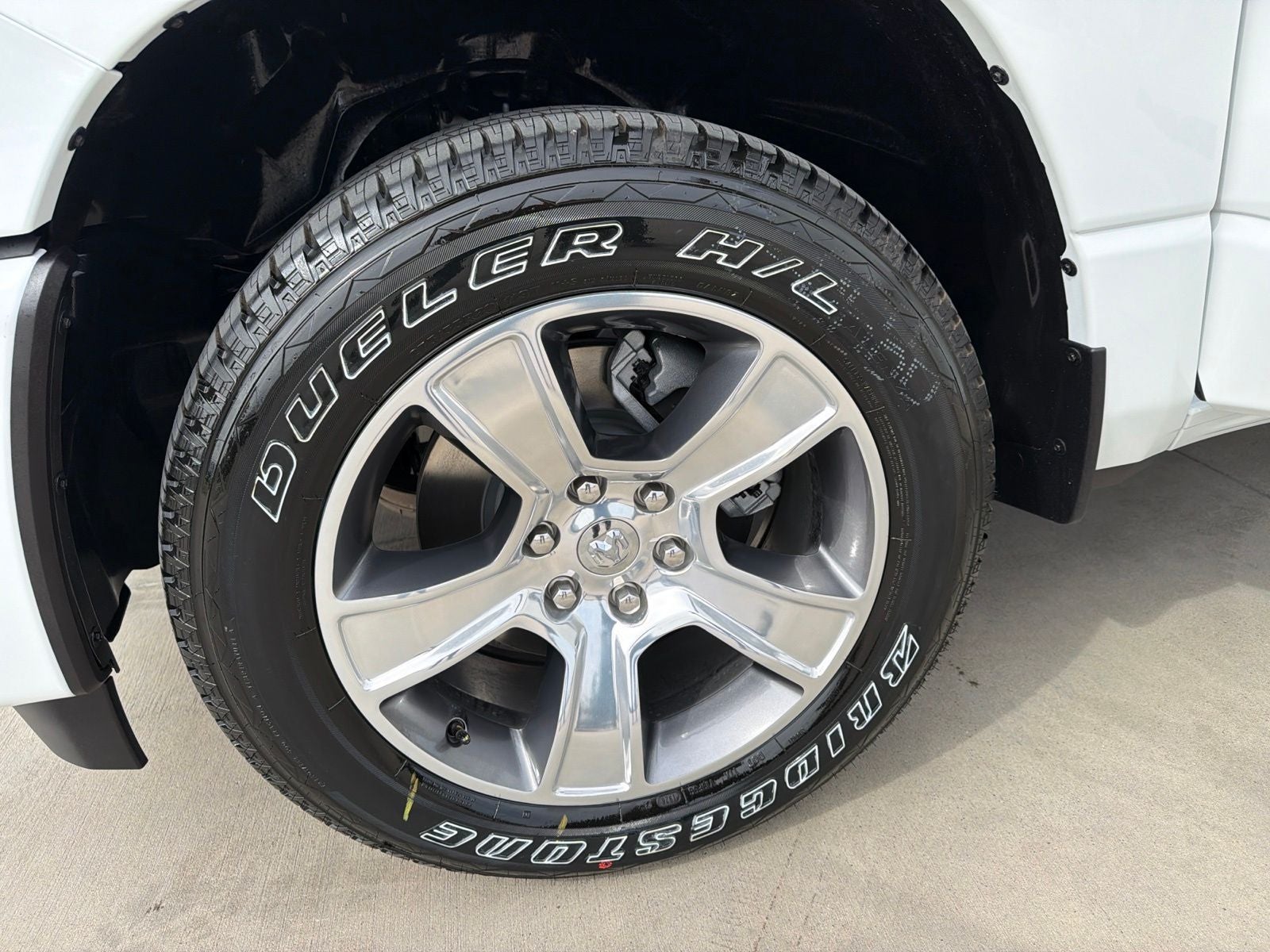 2026 RAM Ram 1500 RAM 1500 EXPRESS CREW CAB 4X2 5'7' BOX