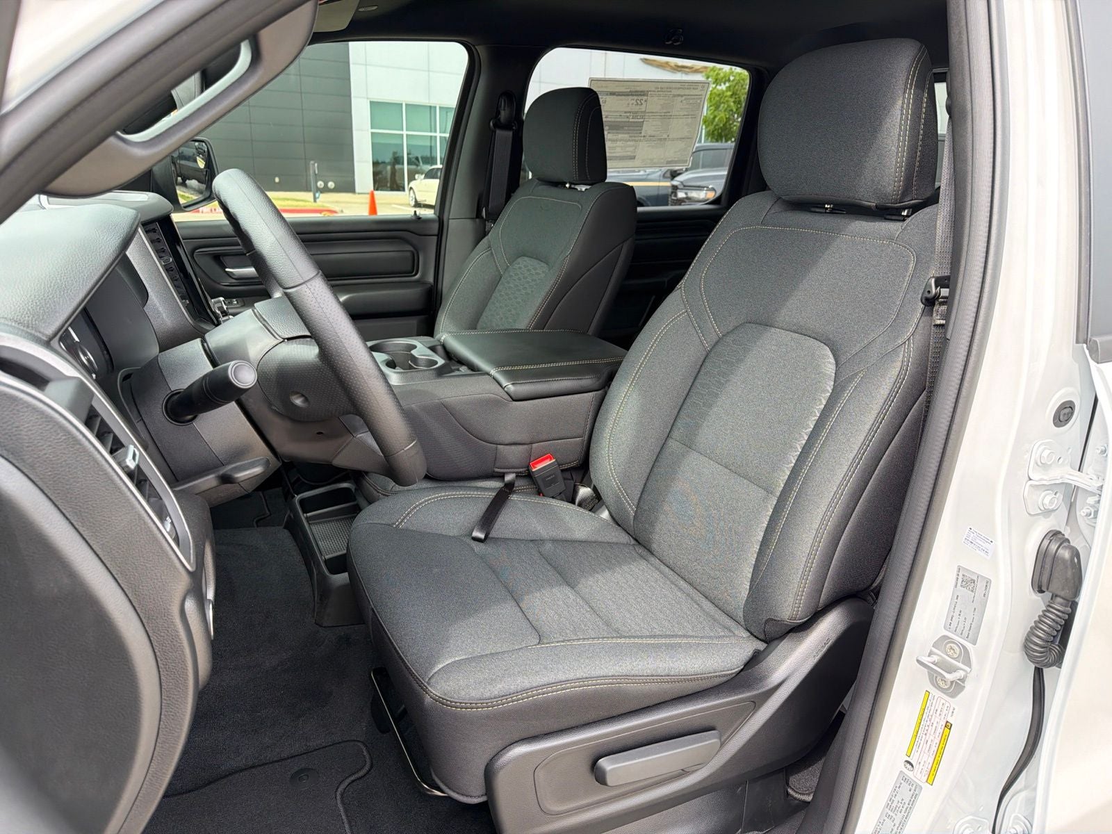 2026 RAM Ram 1500 RAM 1500 EXPRESS CREW CAB 4X2 5'7' BOX