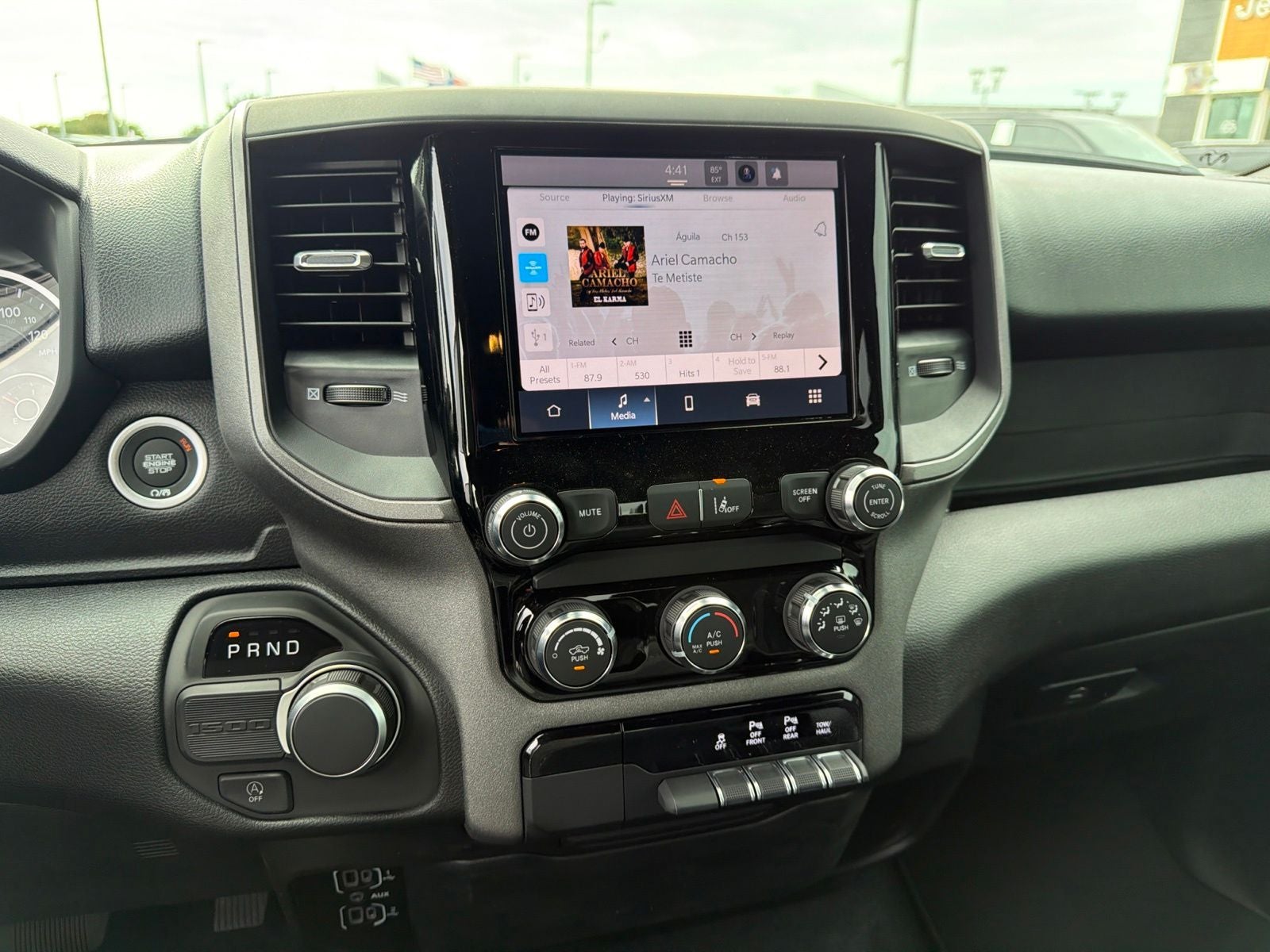 2026 RAM Ram 1500 RAM 1500 EXPRESS CREW CAB 4X2 5'7' BOX