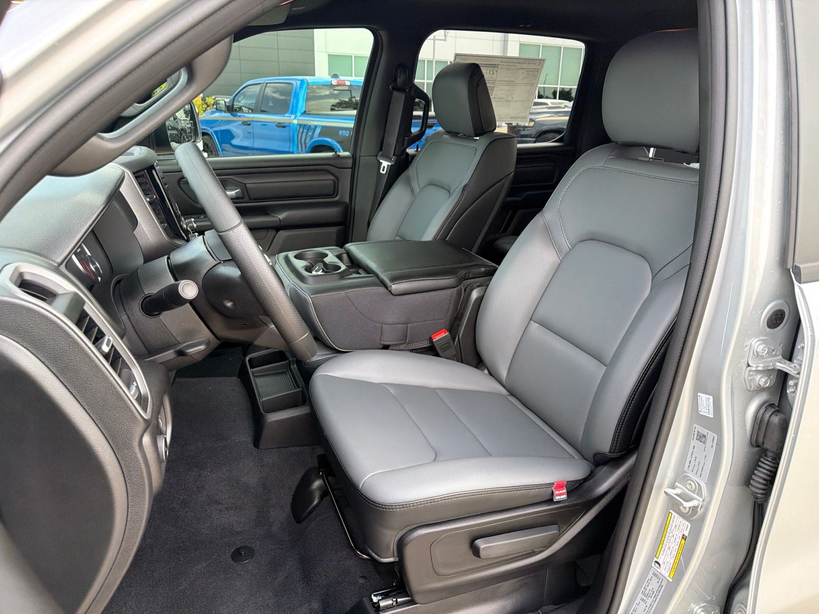 2026 RAM Ram 1500 RAM 1500 TRADESMAN CREW CAB 4X4 5'7' BOX