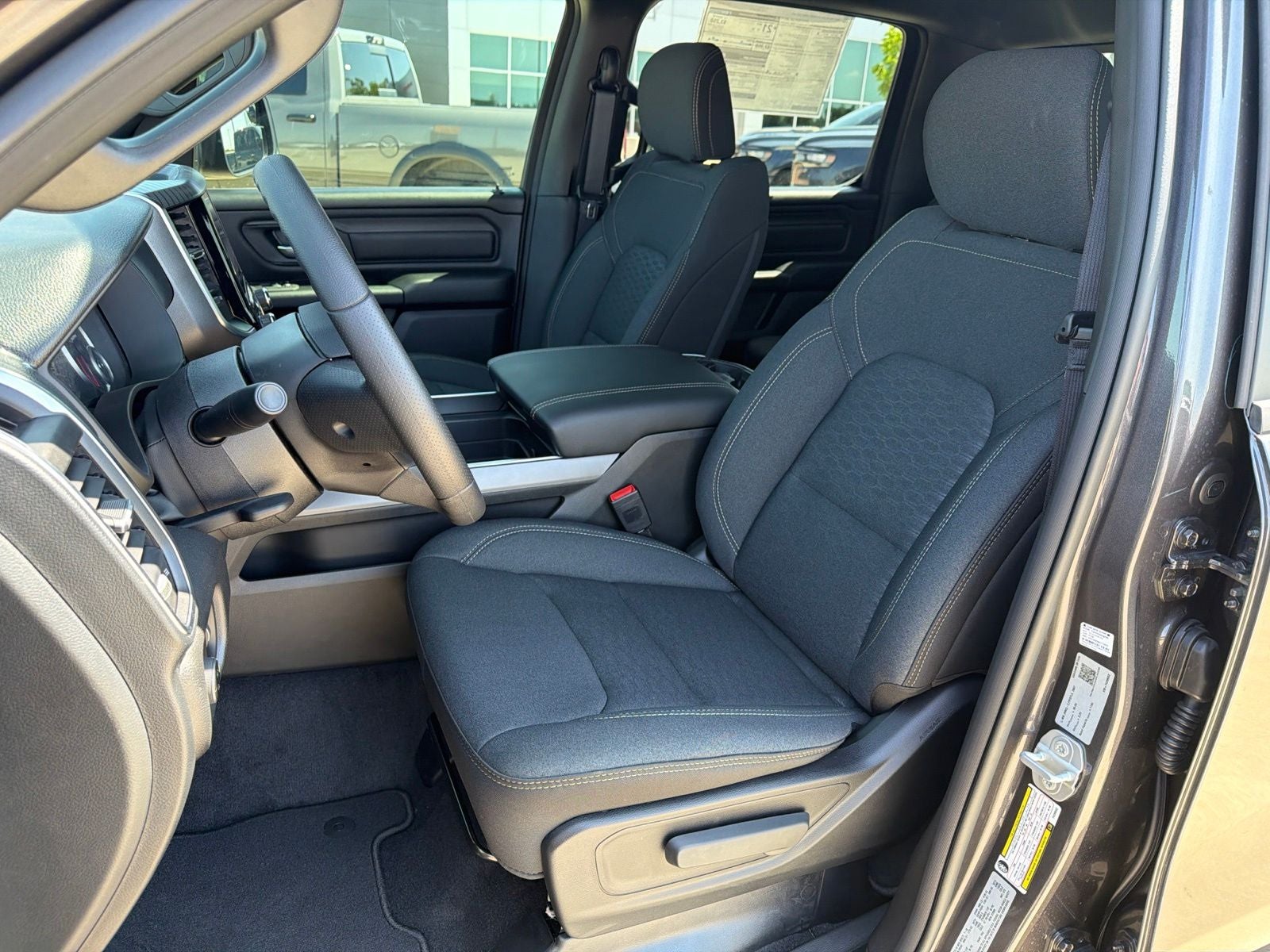 2026 RAM Ram 1500 RAM 1500 EXPRESS CREW CAB 4X4 5'7' BOX