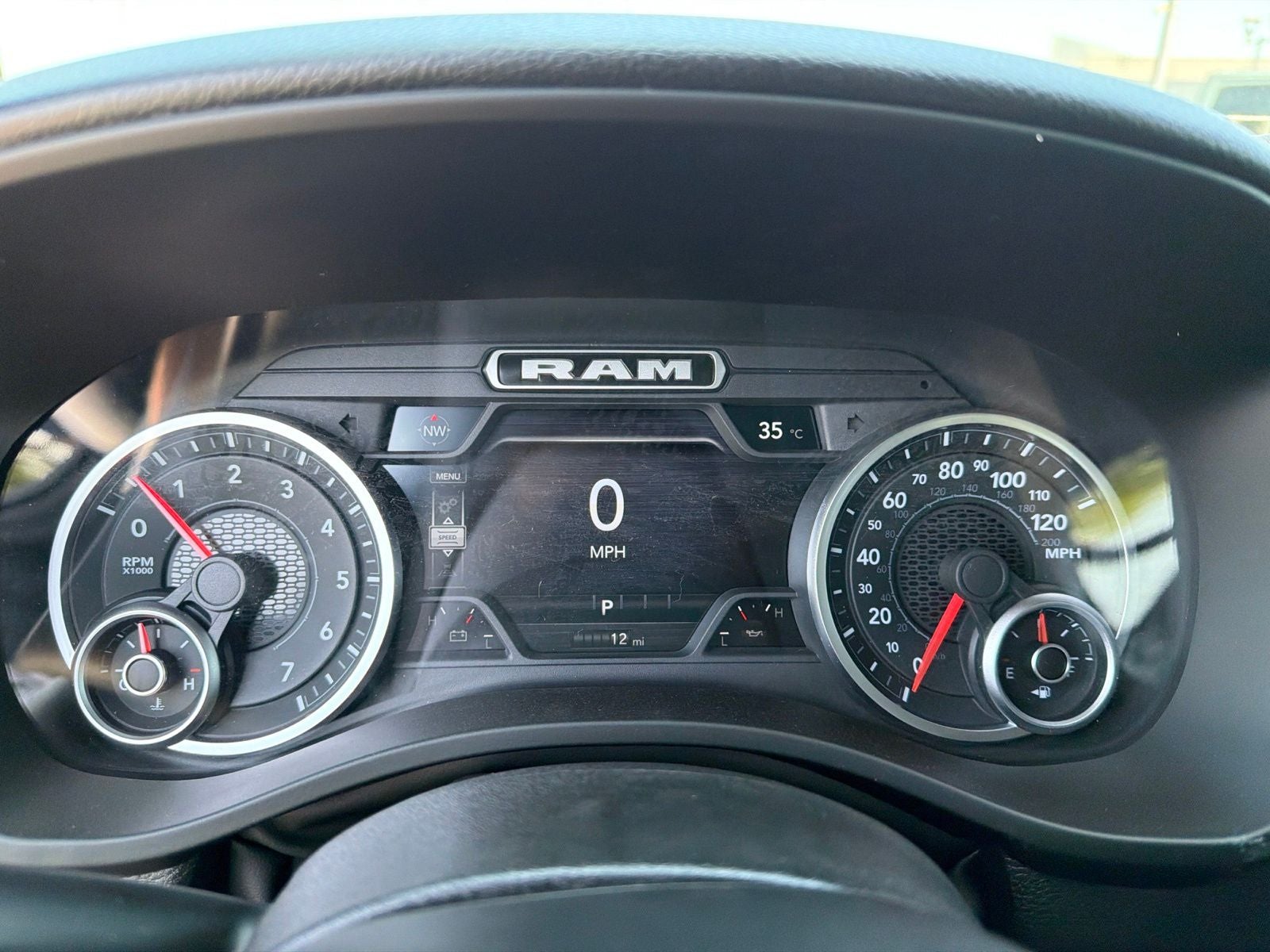 2026 RAM Ram 1500 RAM 1500 EXPRESS CREW CAB 4X4 5'7' BOX