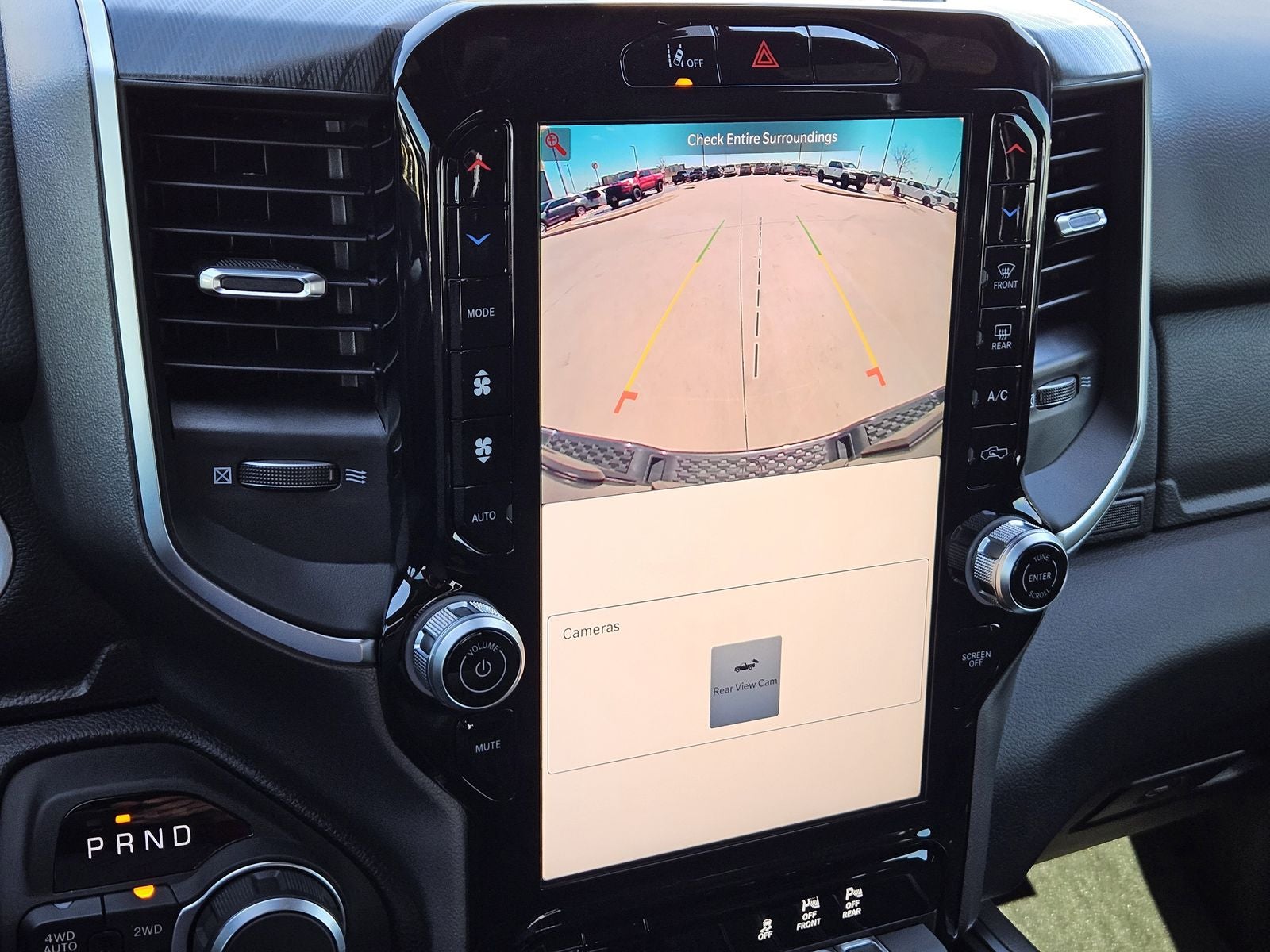 2026 RAM Ram 1500 RAM 1500 LONE STAR CREW CAB 4X4 5'7' BOX