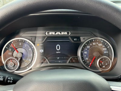 2026 RAM Ram 1500 RAM 1500 EXPRESS CREW CAB 4X4 5'7' BOX