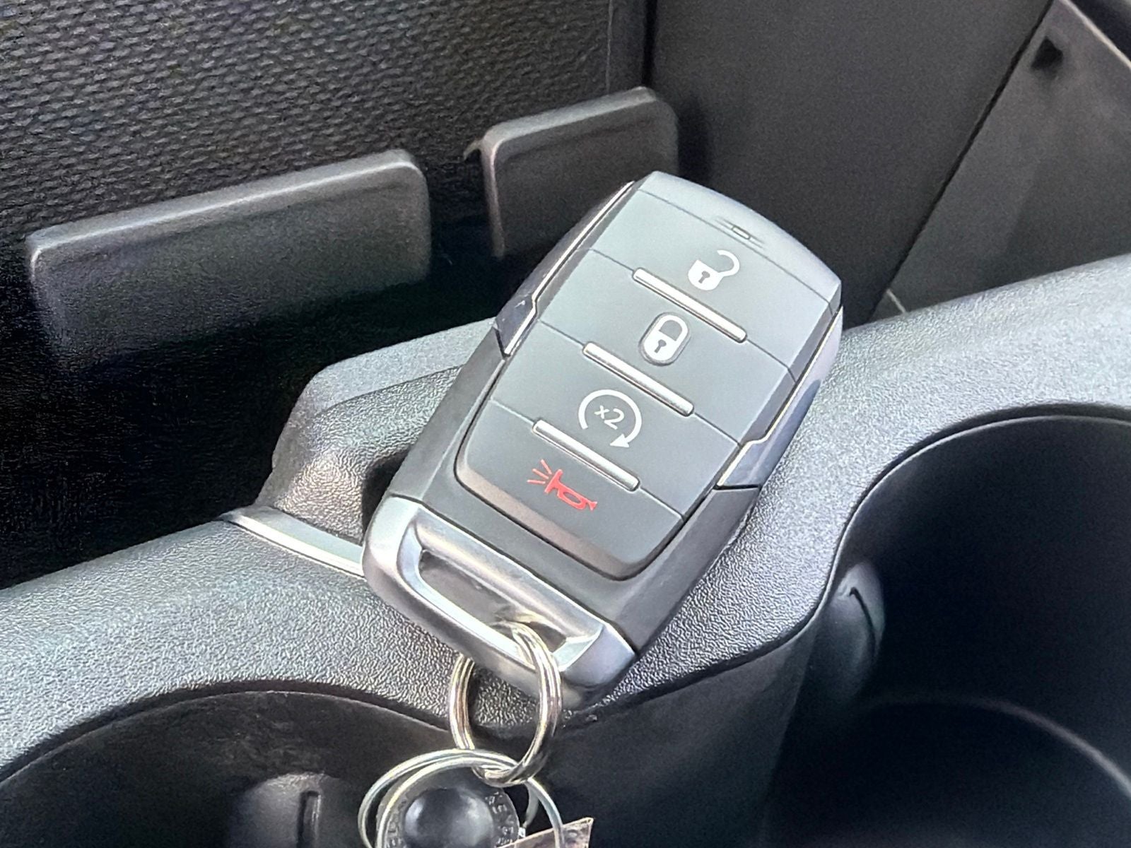 2026 RAM Ram 1500 RAM 1500 EXPRESS CREW CAB 4X4 5'7' BOX