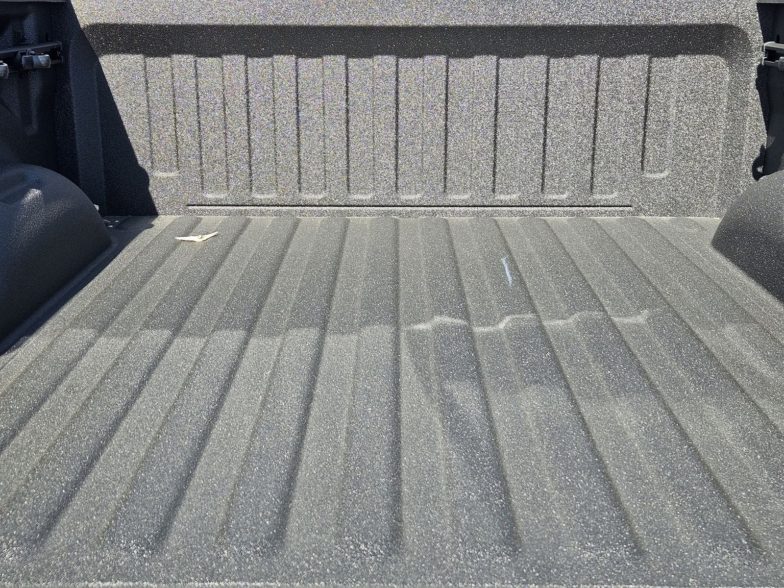 2026 RAM Ram 1500 Express Crew Cab 4x4 5'7' Box