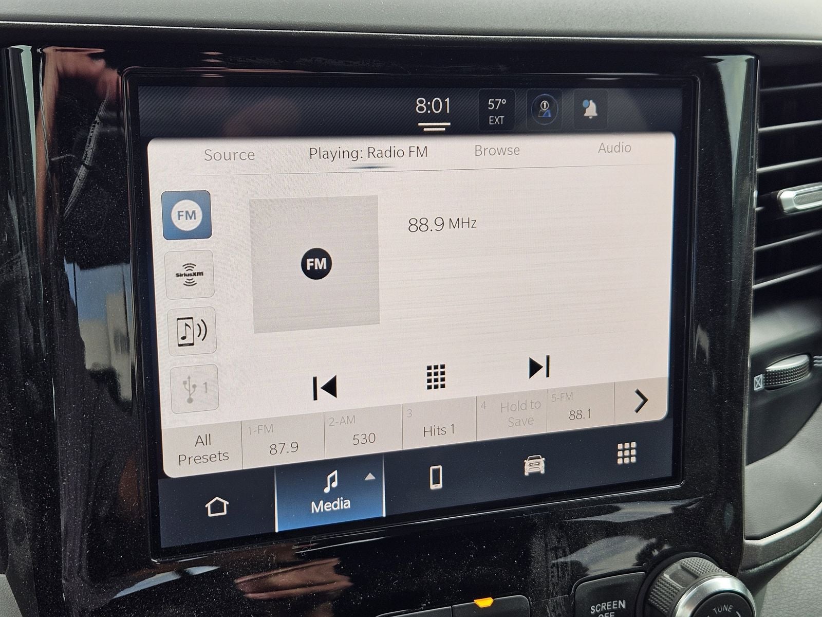 2026 RAM Ram 1500 RAM 1500 TRADESMAN CREW CAB 4X4 5'7' BOX